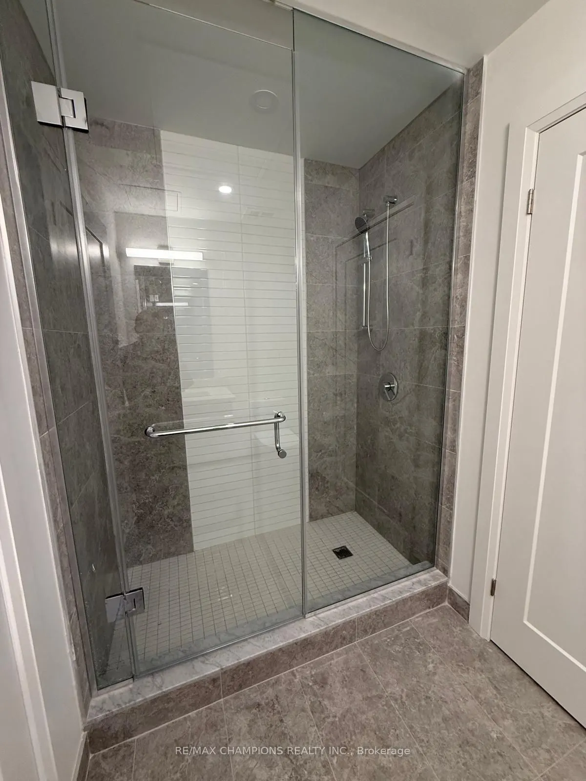 26 Mill Street #401