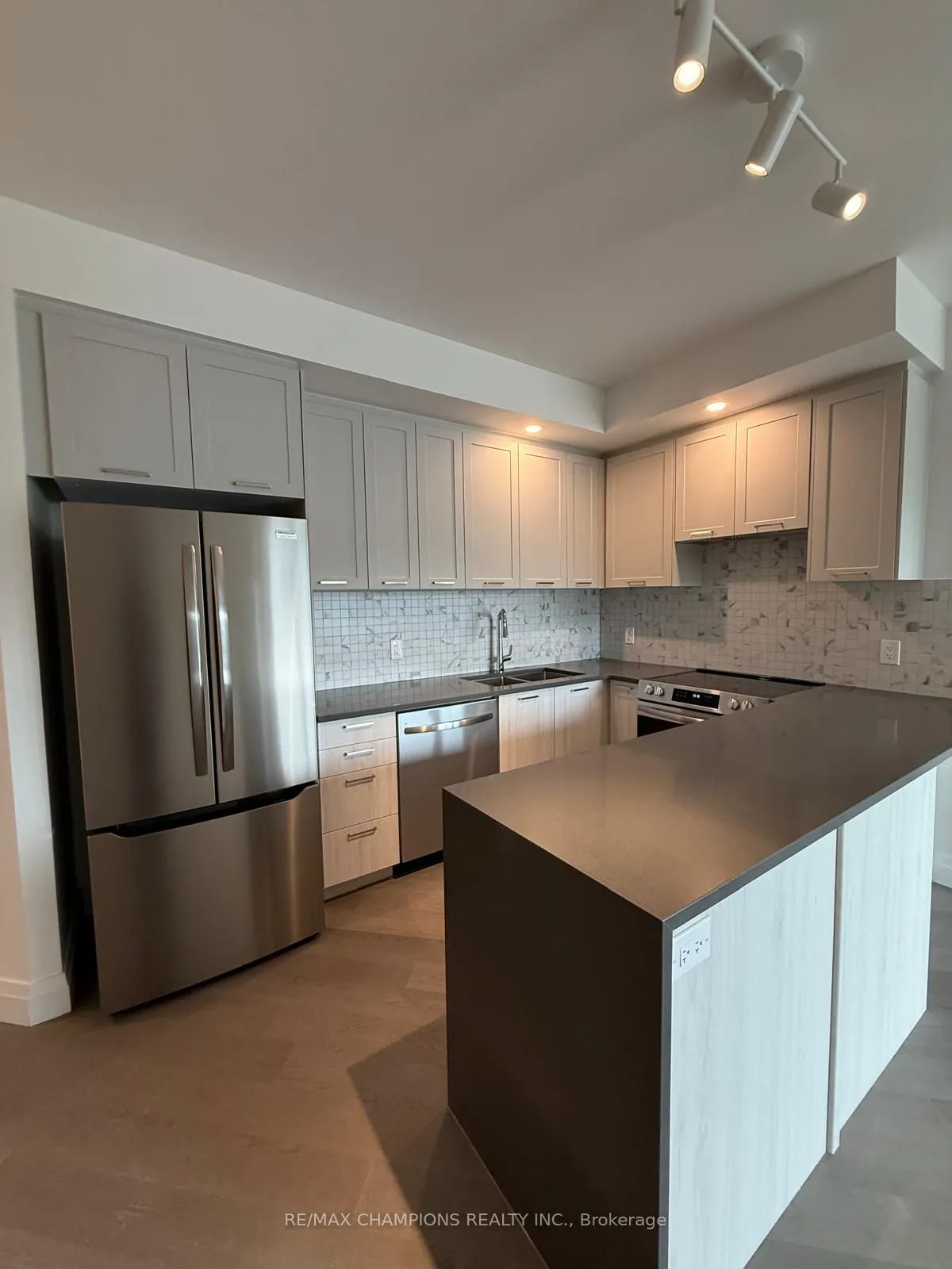 26 Mill Street #401