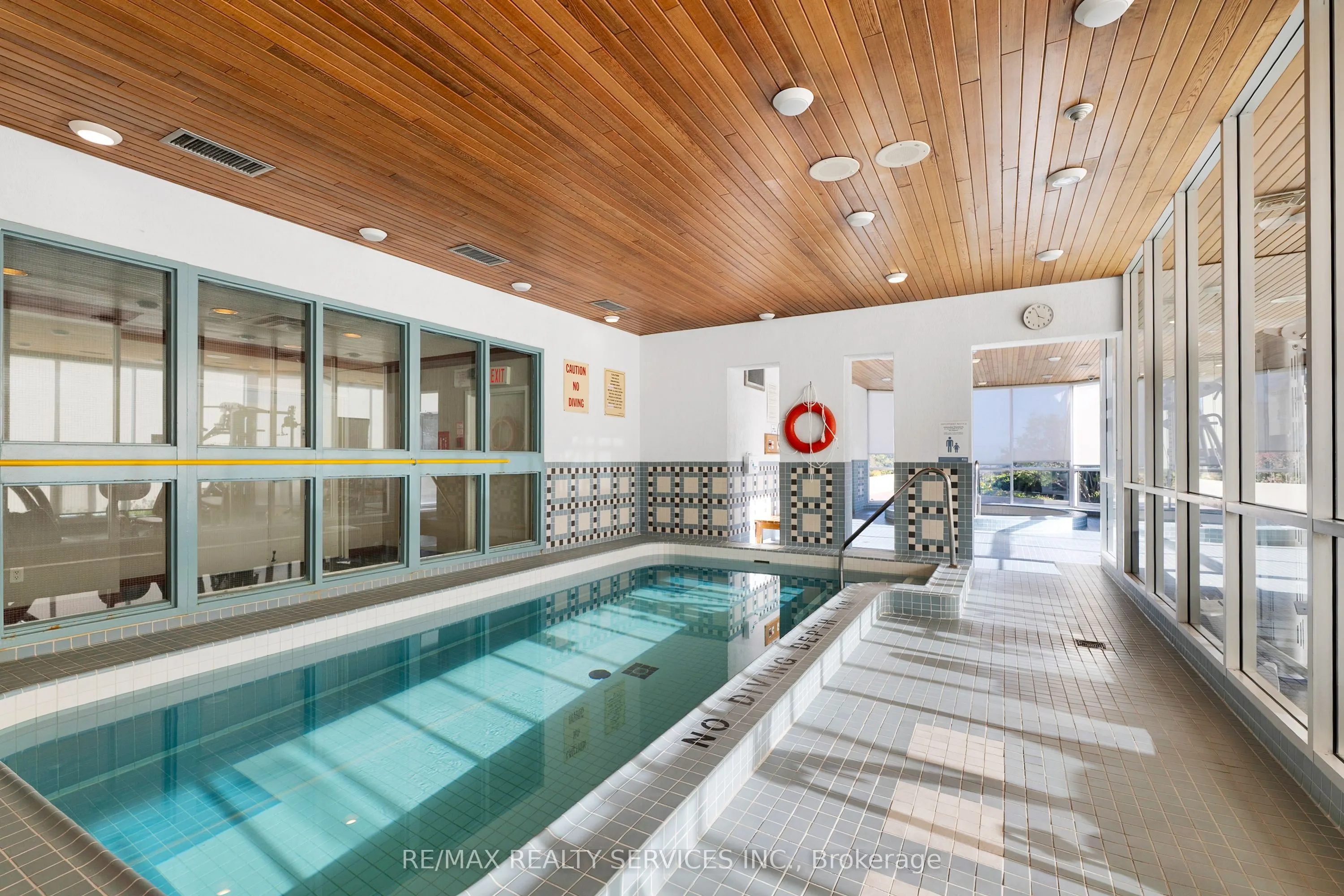 880 Dundas Street W #1104