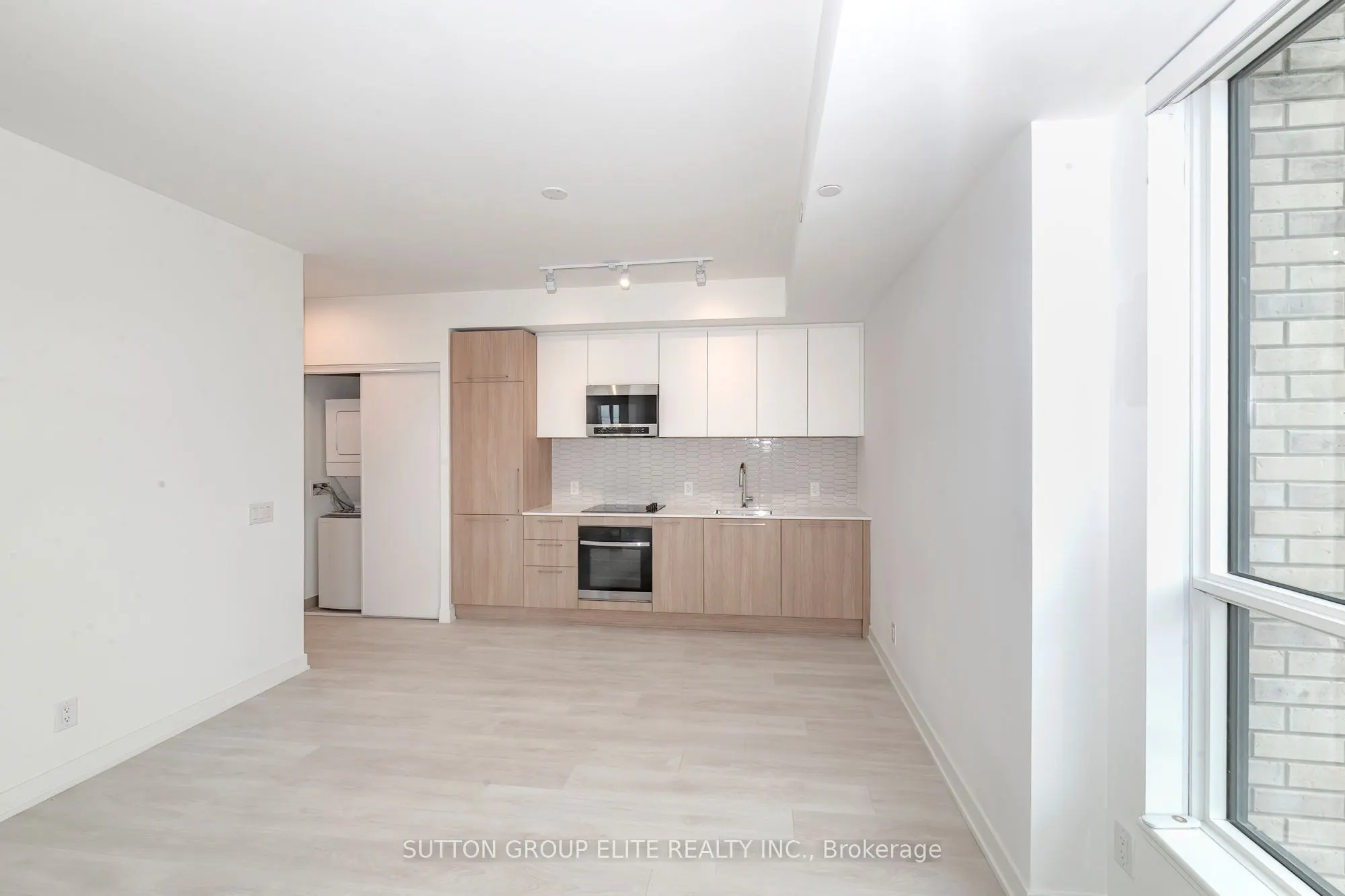 1381 Lakeshore Boulevard #315