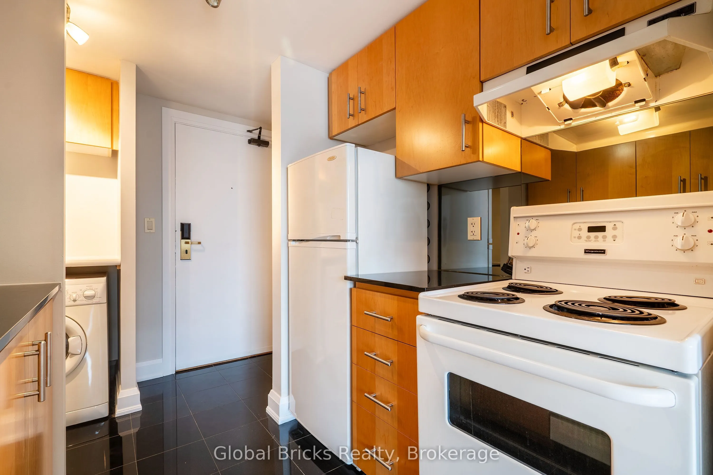 2737 Keele Street #901