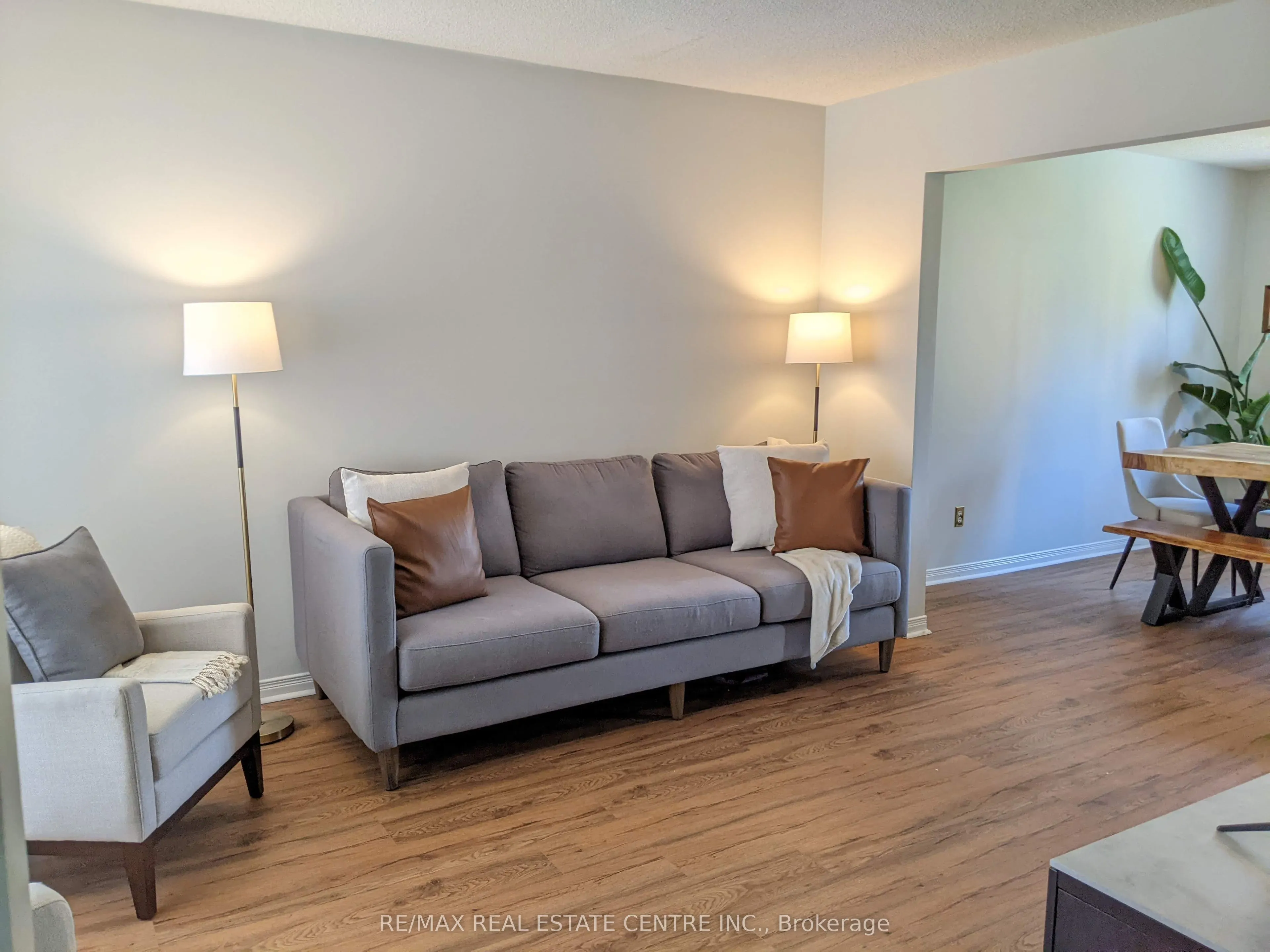 52 Merganser Crescent