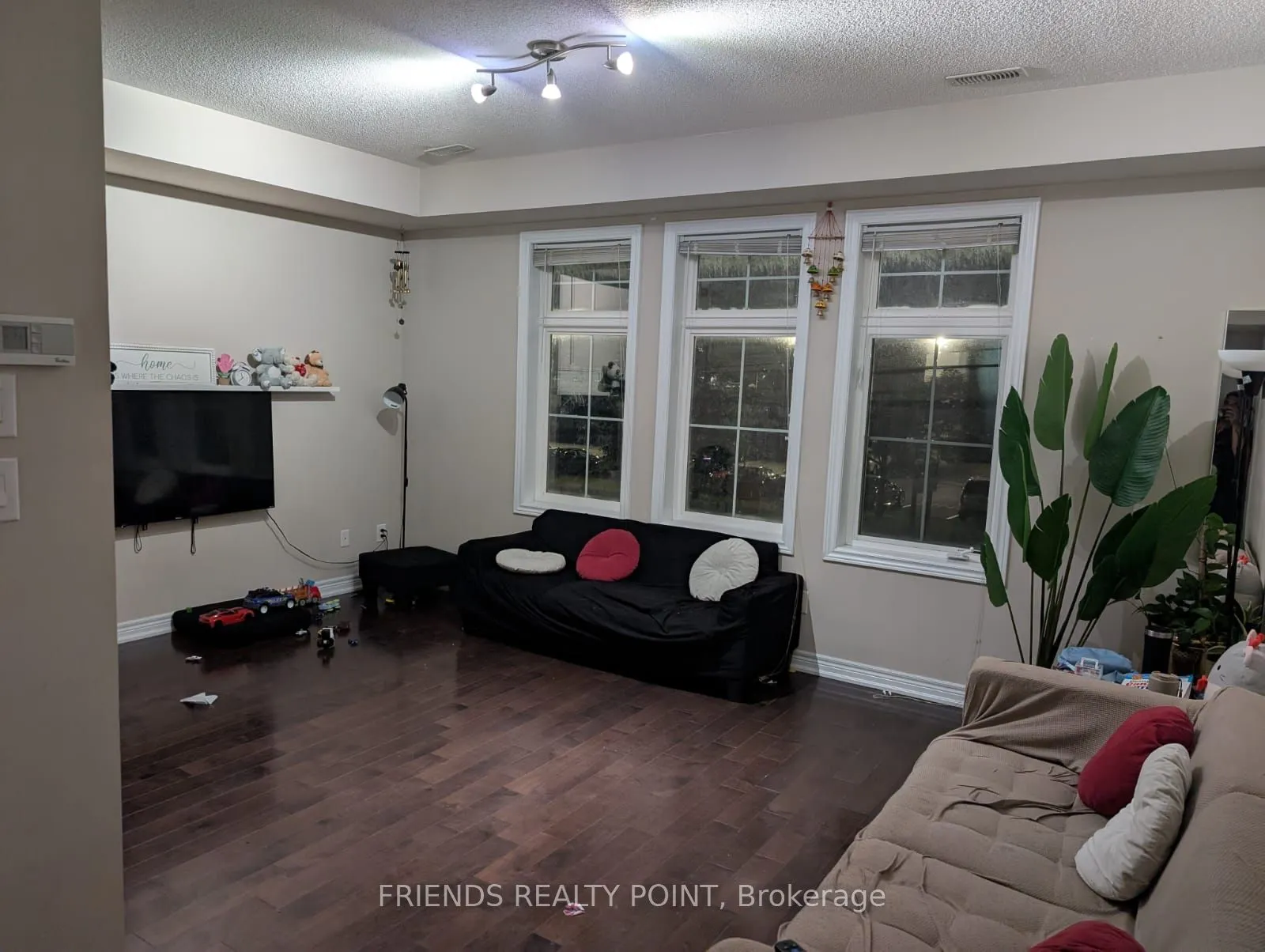 1401 PLAINS Road E #30