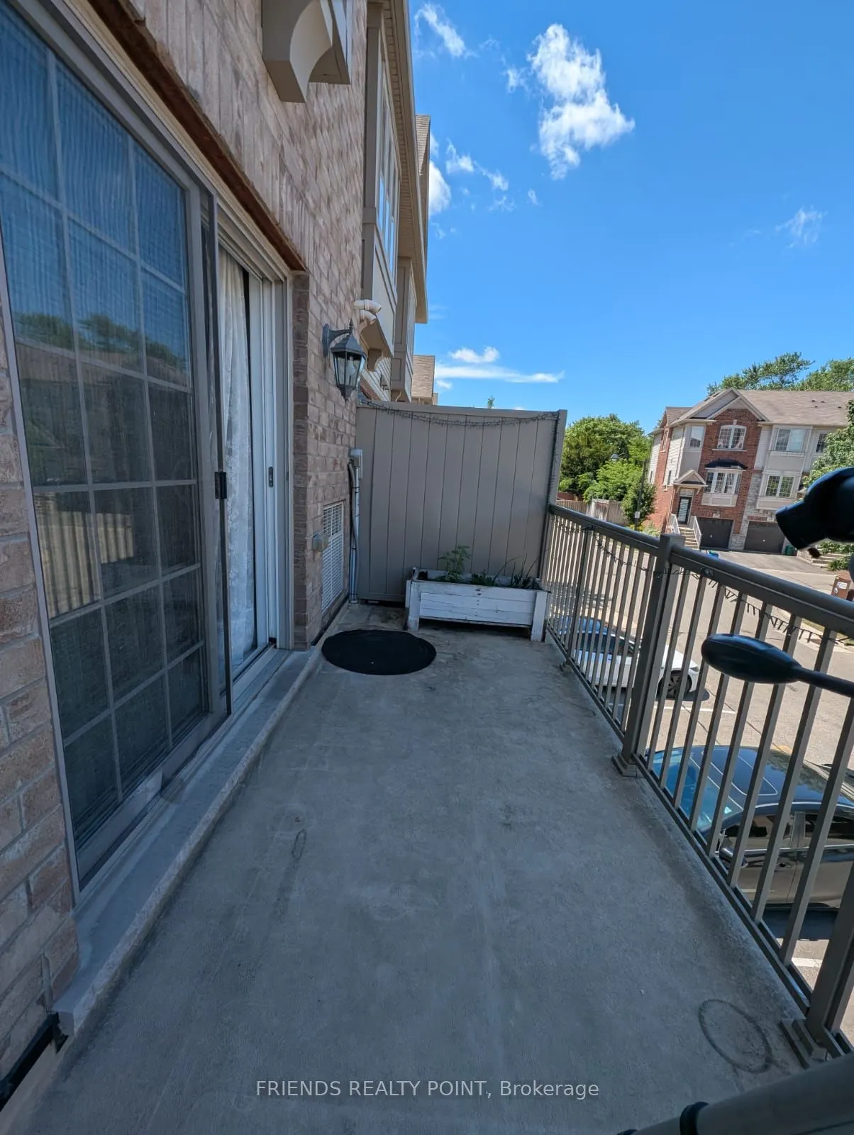 1401 PLAINS Road E #30