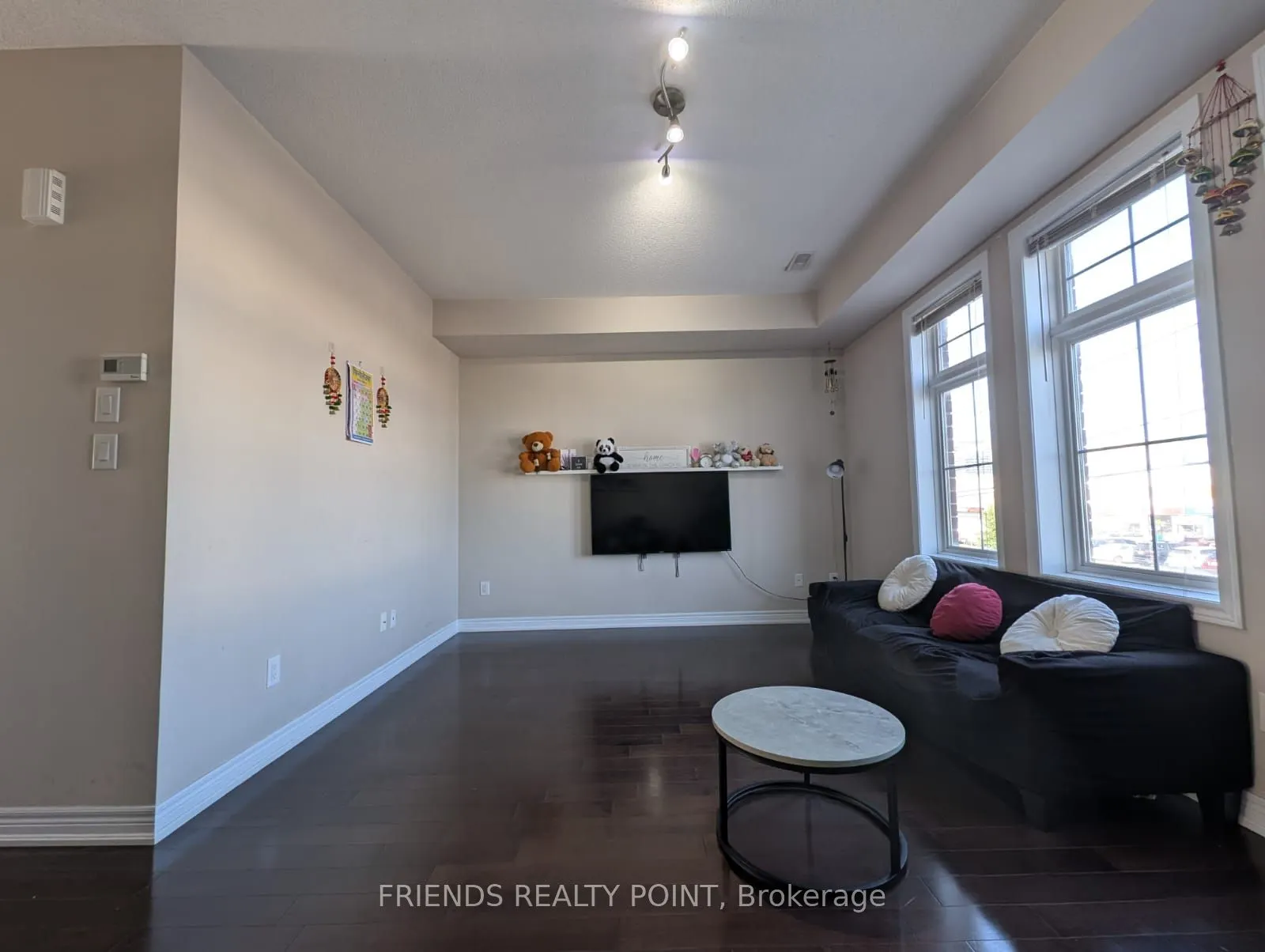1401 PLAINS Road E #30