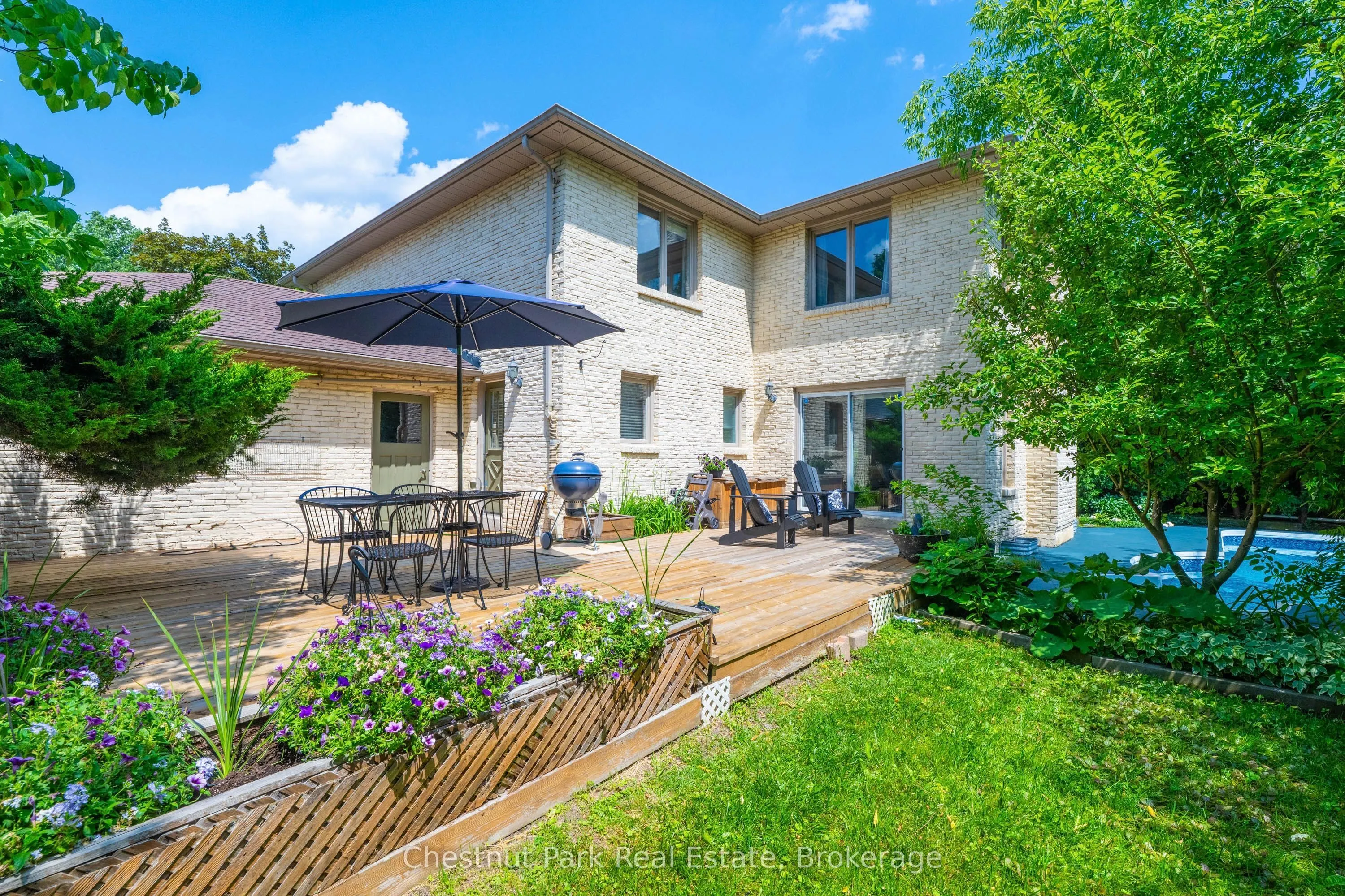 2052 Chippewa Trail