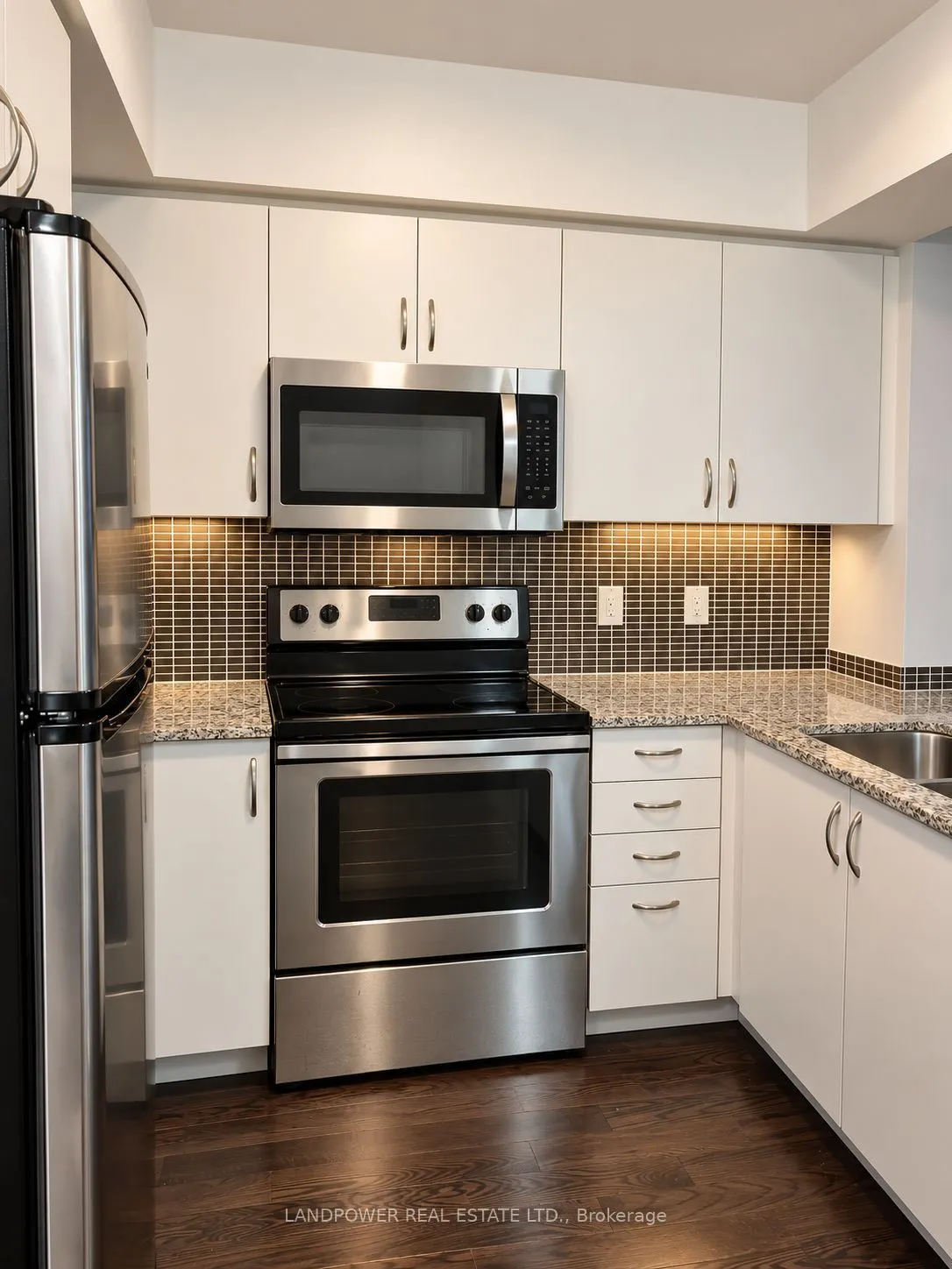 2230 Lakeshore Boulevard W #801