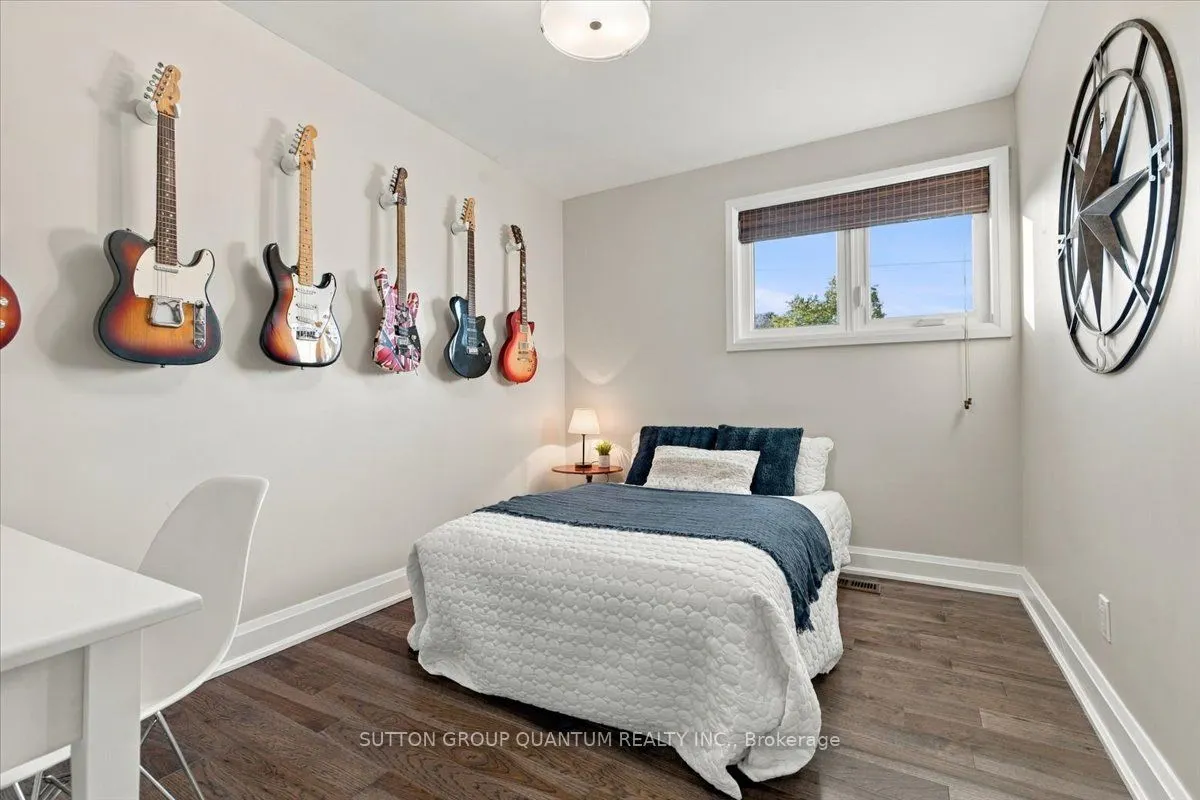 368 Aurora Crescent
