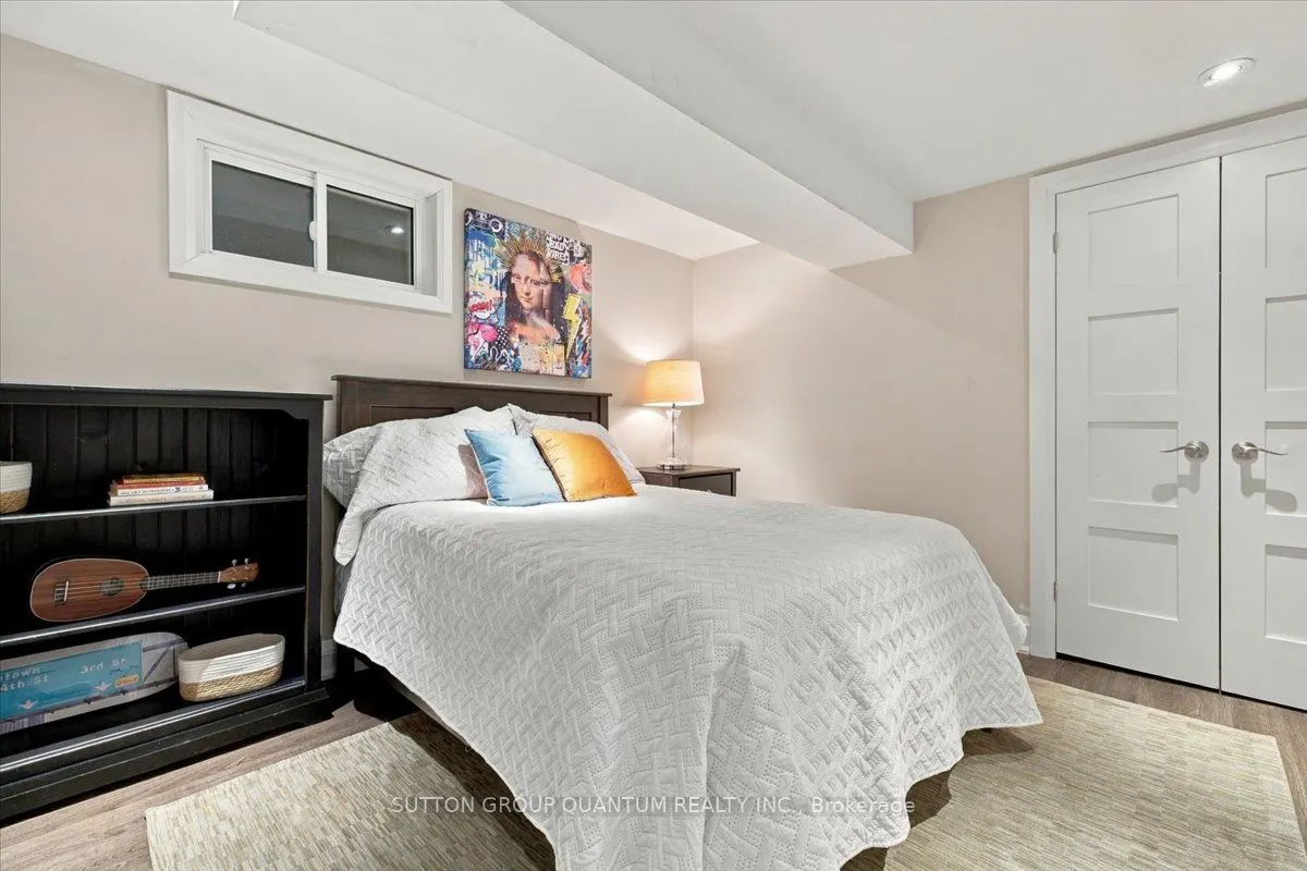 368 Aurora Crescent