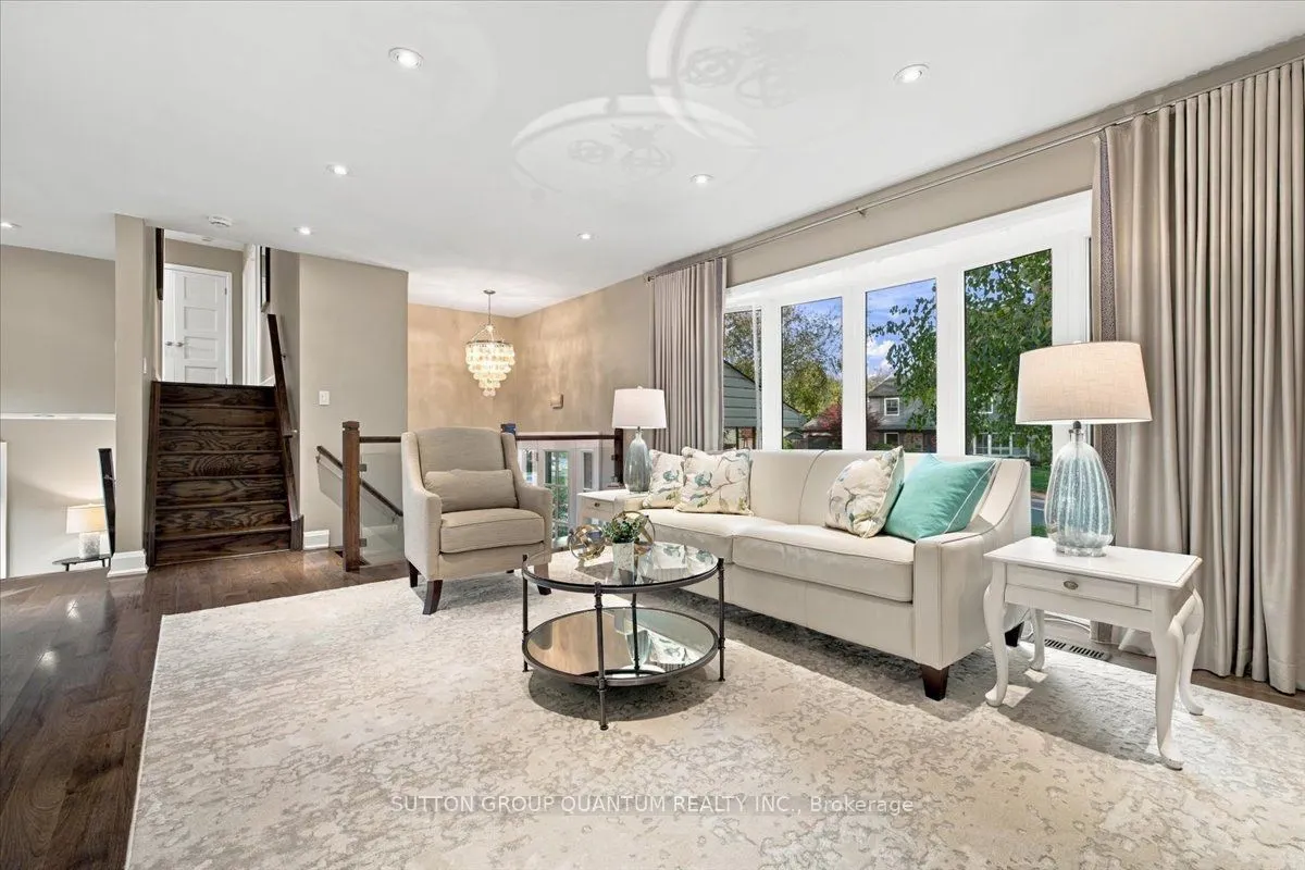 368 Aurora Crescent