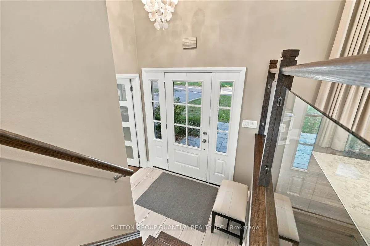 368 Aurora Crescent