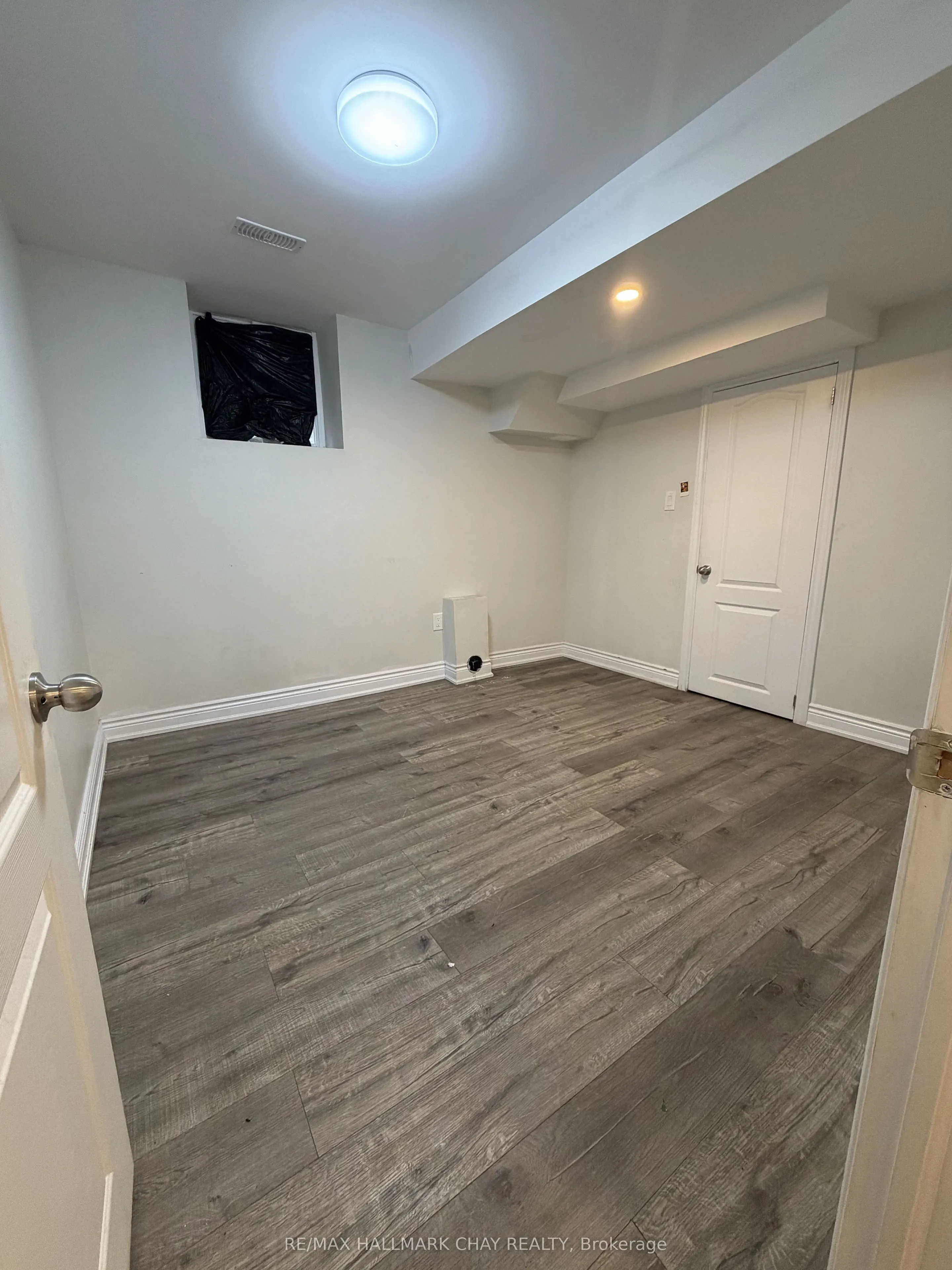 12 Brethby Street #Basement