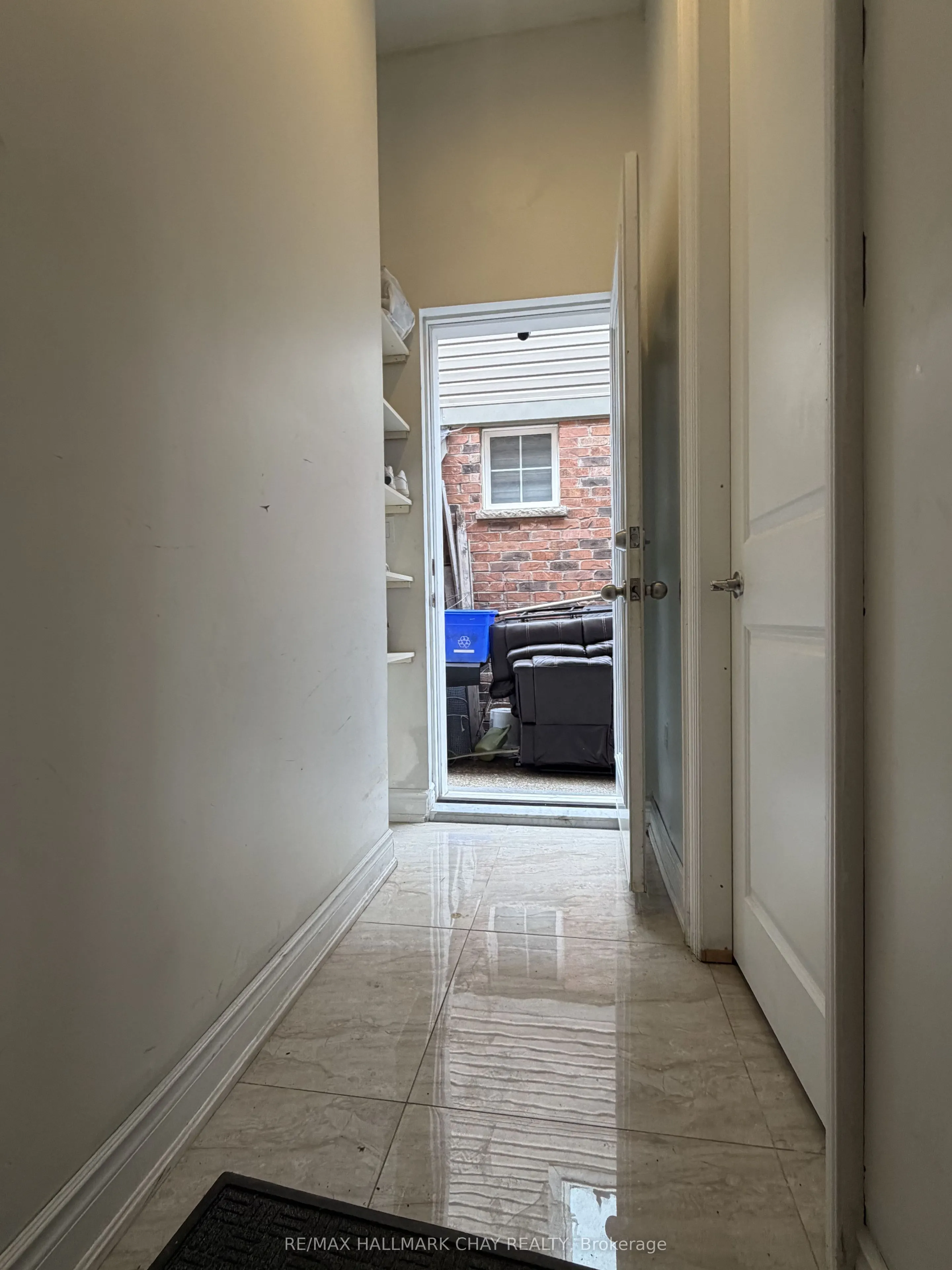 12 Brethby Street #Basement