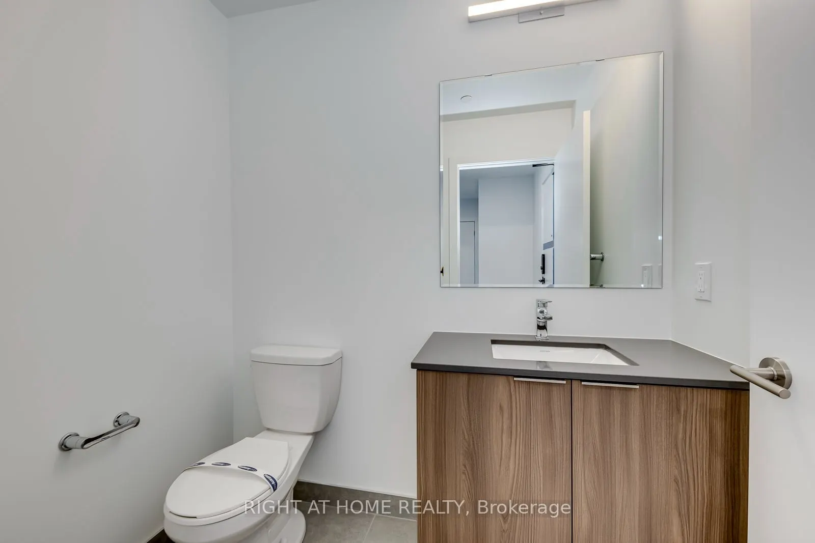 3008 William Cutmore Boulevard #221