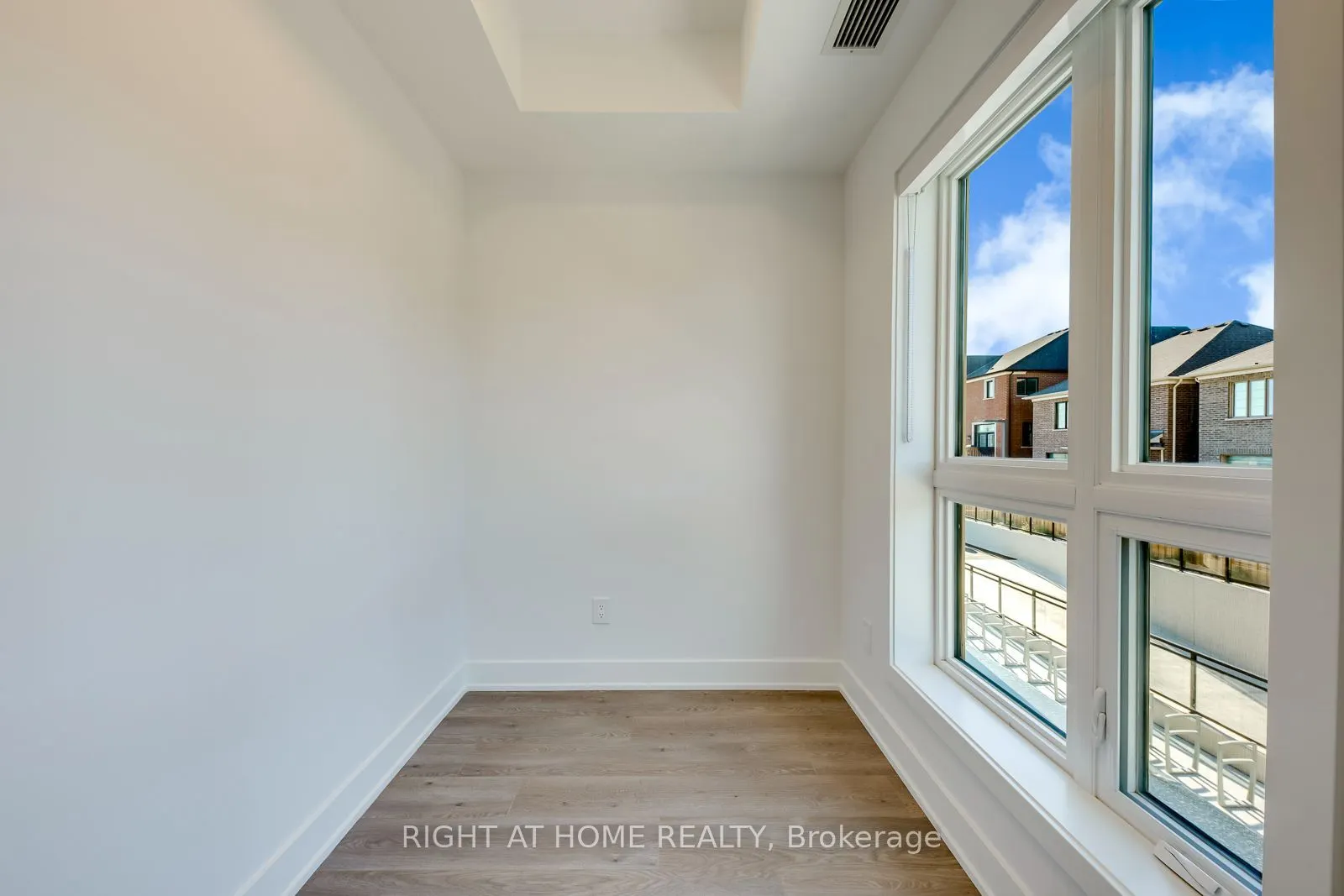 3008 William Cutmore Boulevard #221