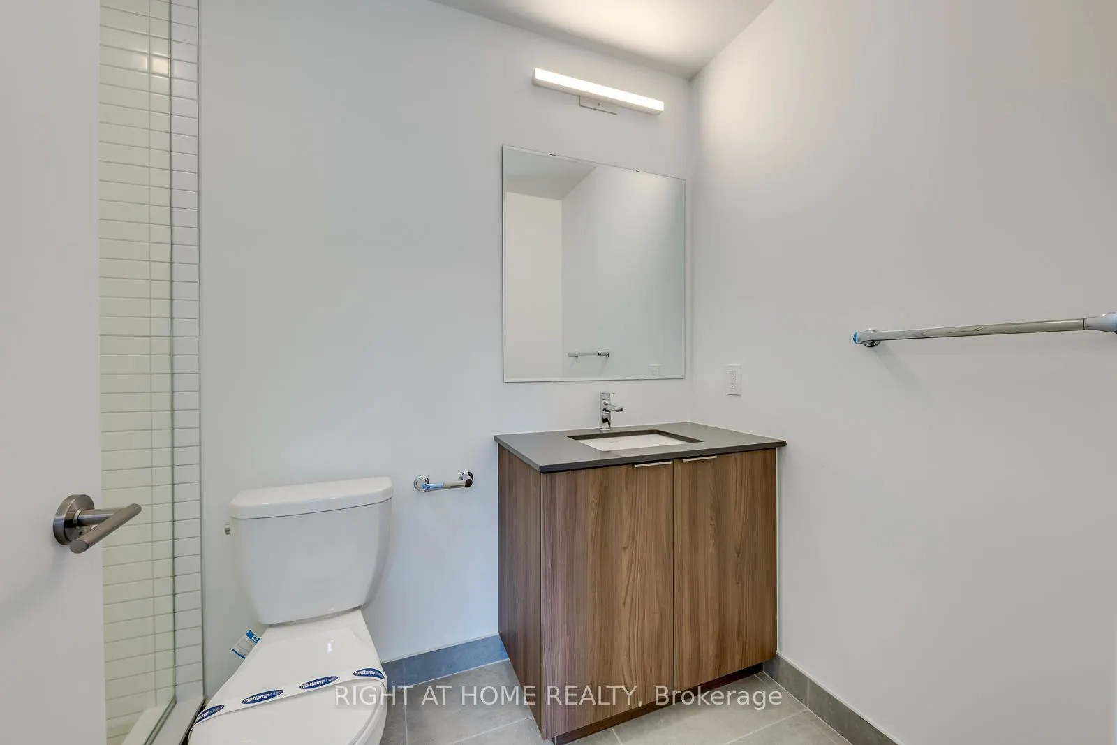 3008 William Cutmore Boulevard #221