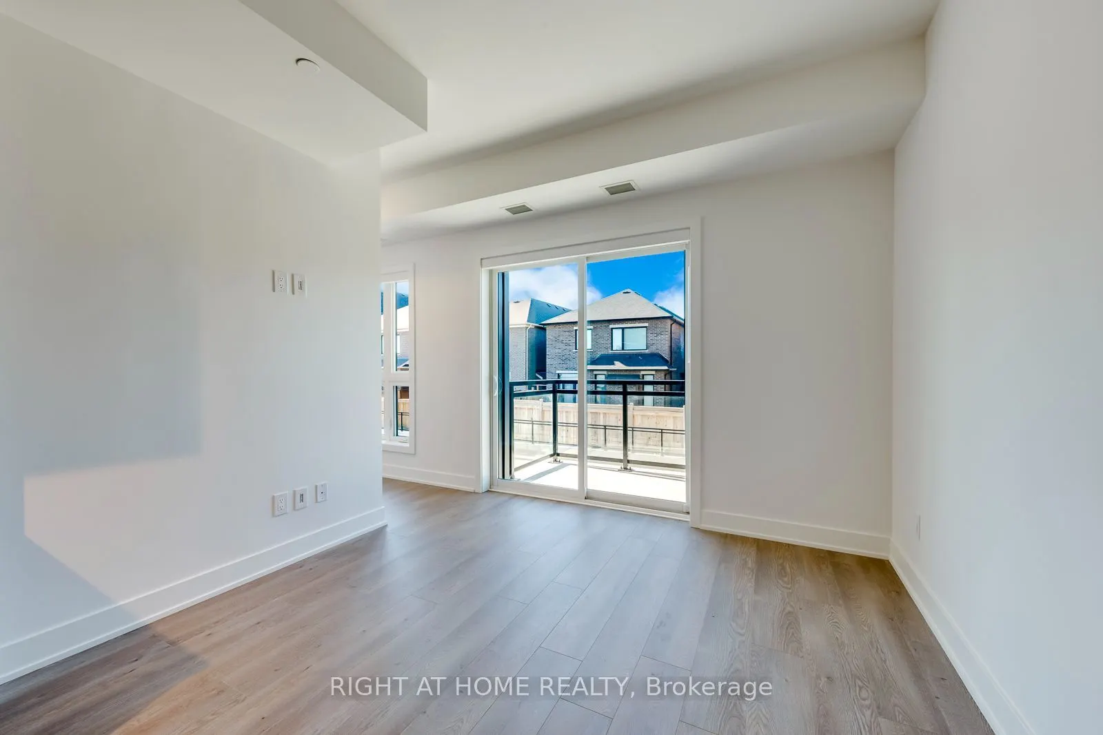 3008 William Cutmore Boulevard #221
