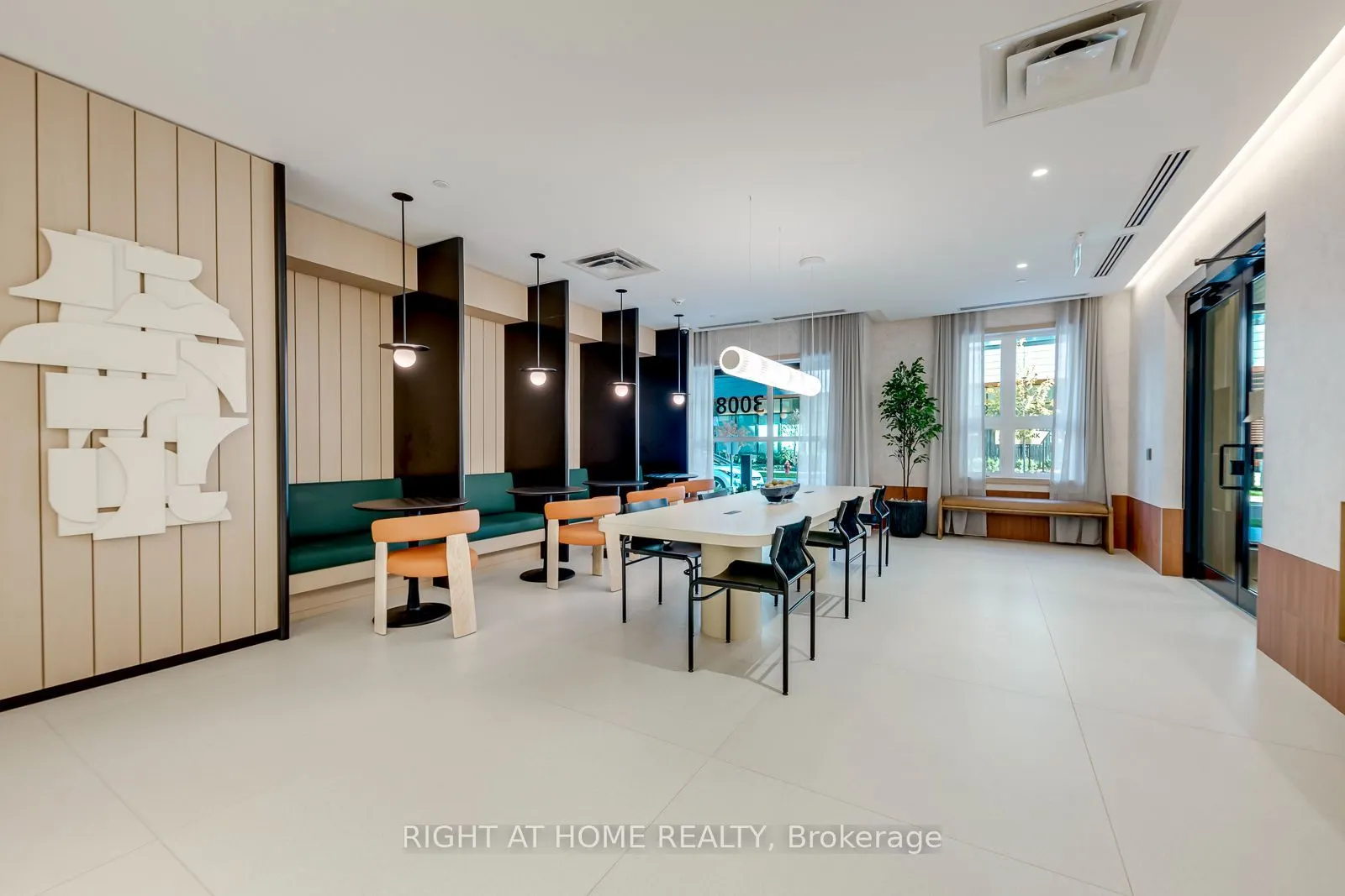 3008 William Cutmore Boulevard #221