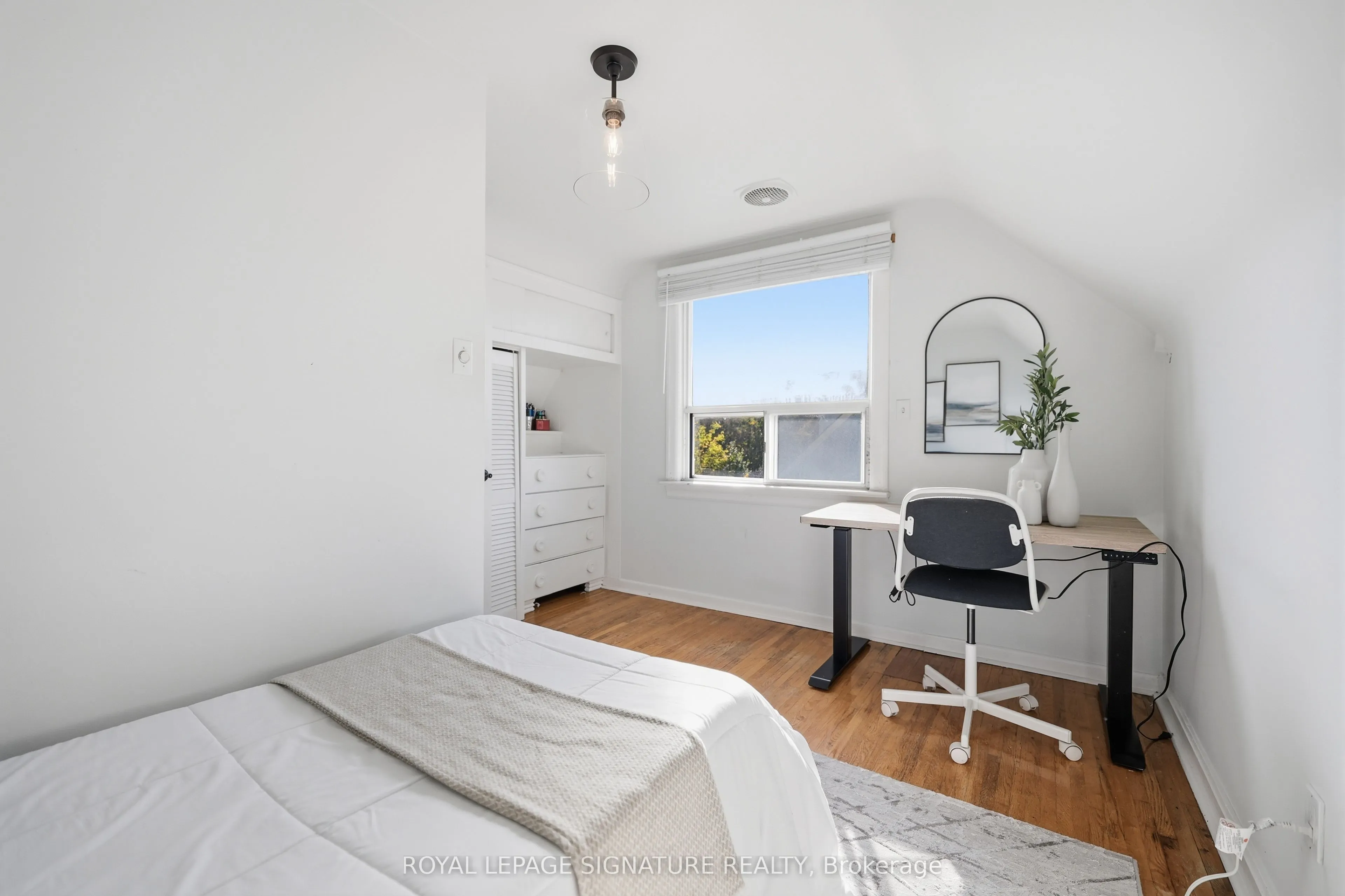 109 Glen Long Avenue