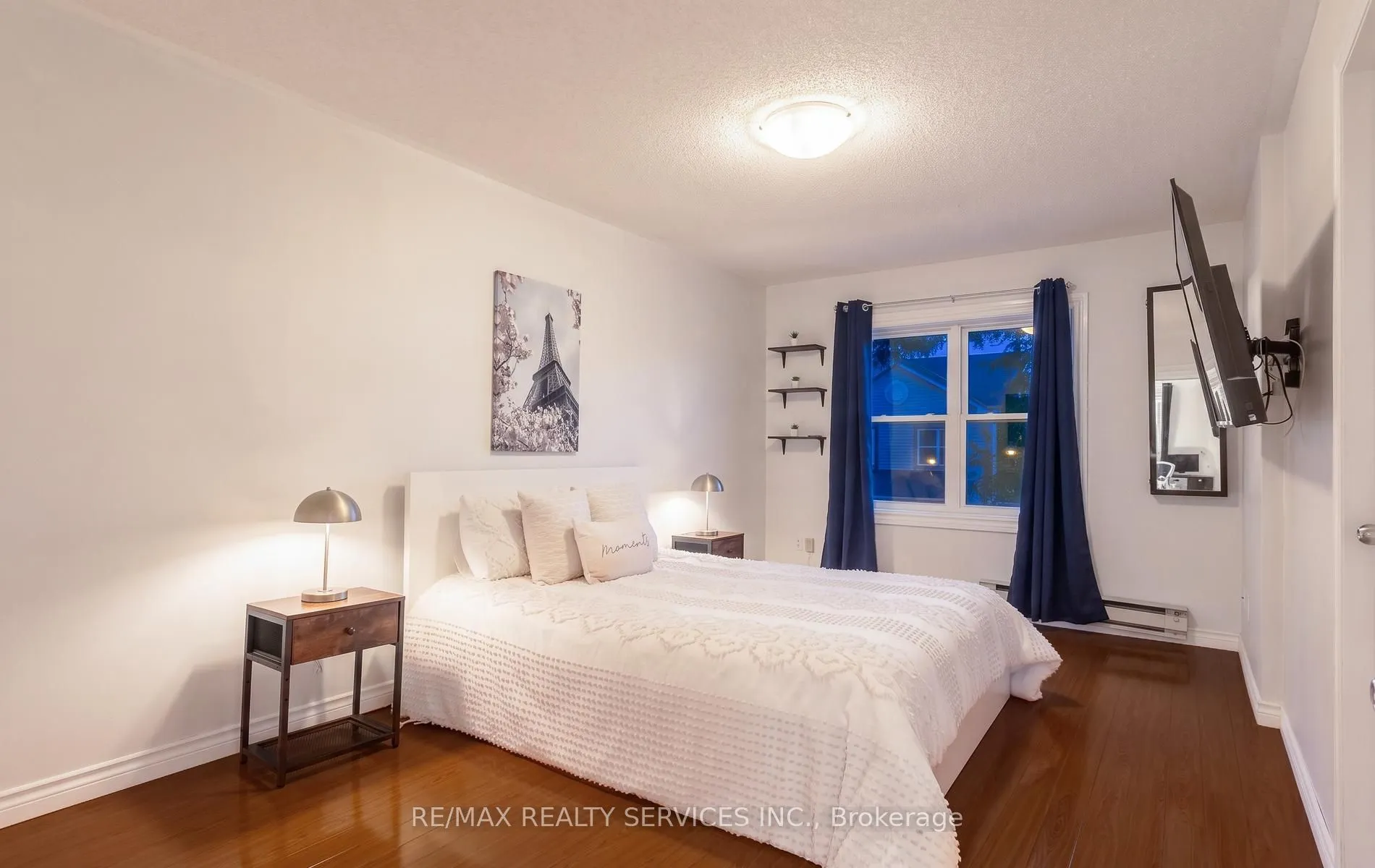 5659 Glen Erin Drive #40