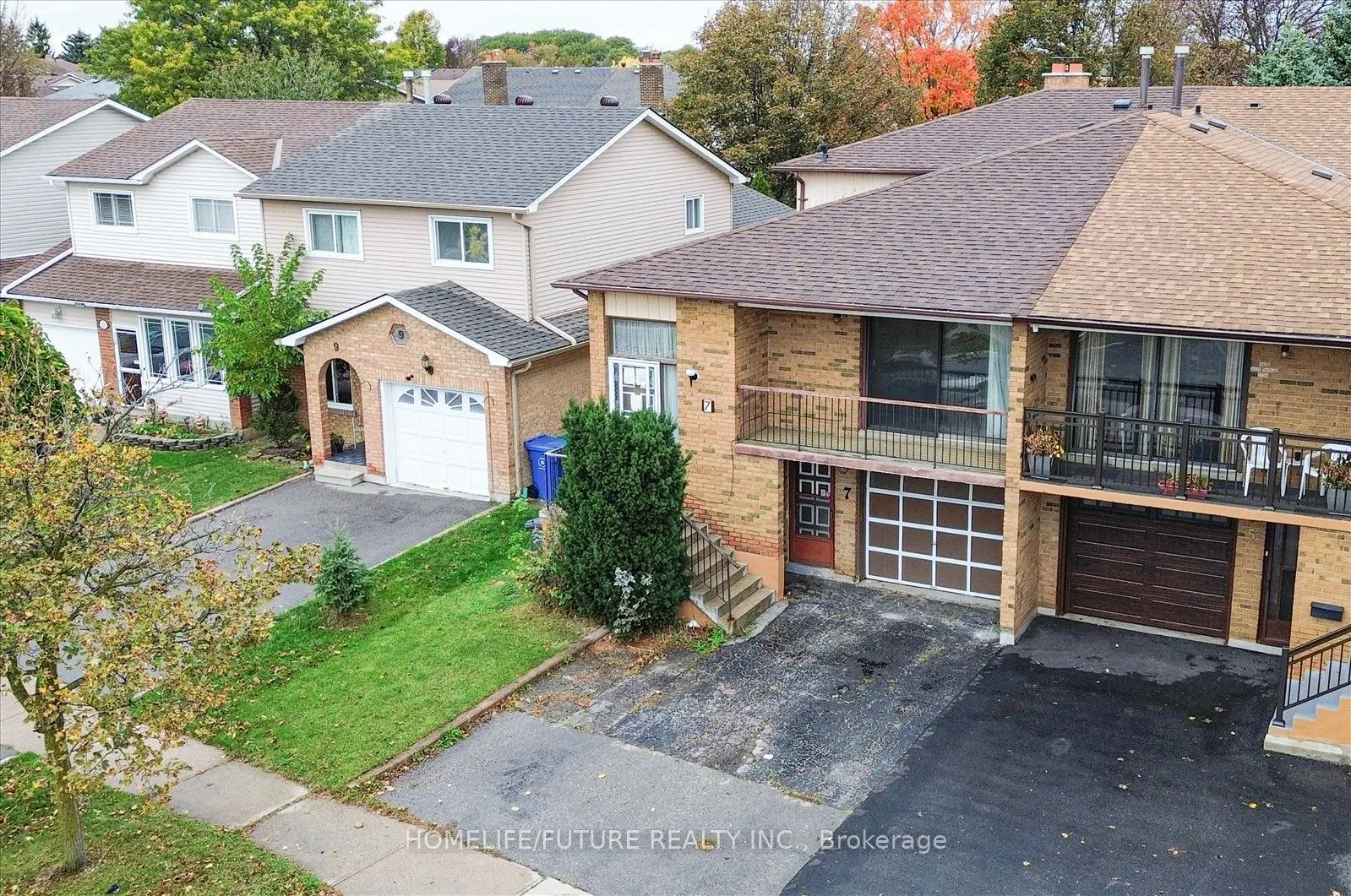 7 Winterfold Drive