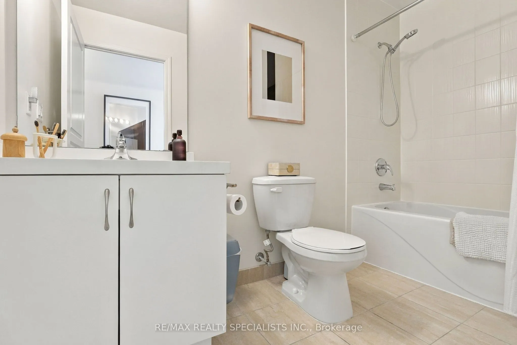 2230 Lake Shore Boulevard W #308