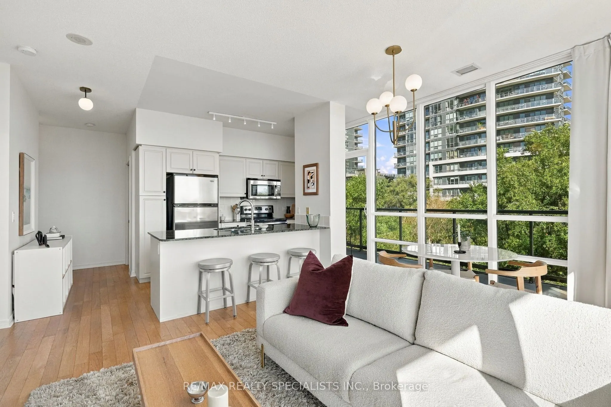 2230 Lake Shore Boulevard W #308