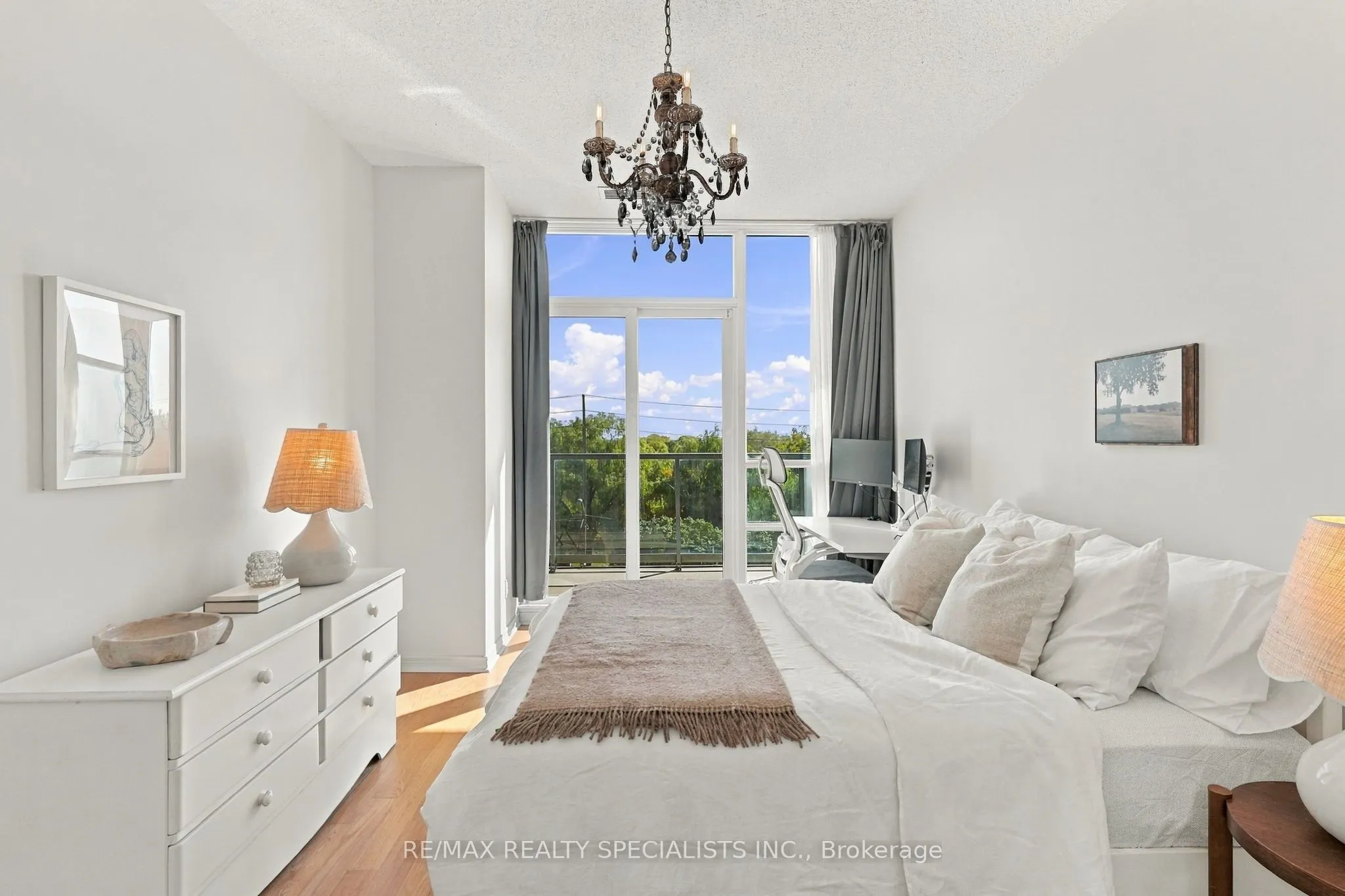 2230 Lake Shore Boulevard W #308