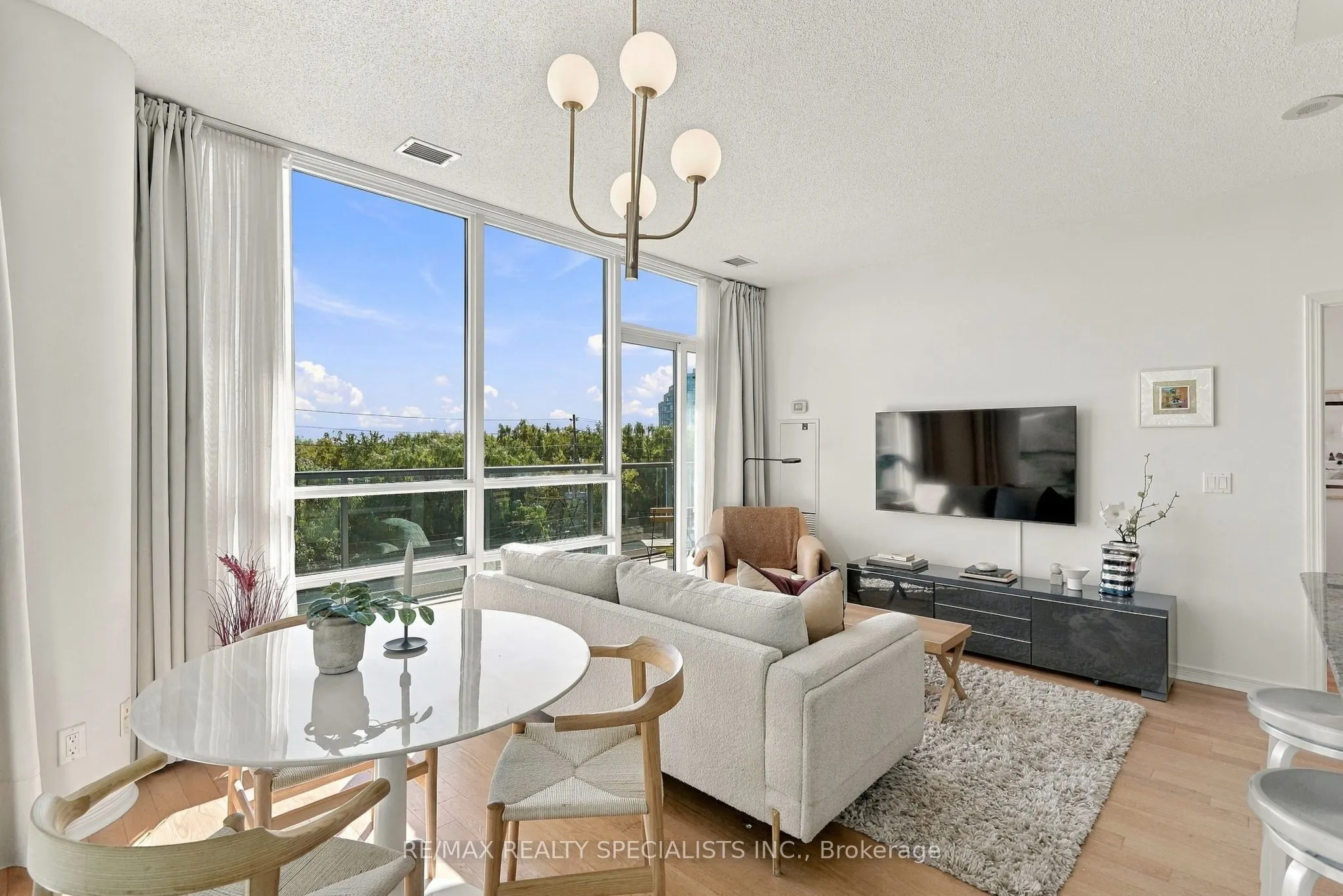 2230 Lake Shore Boulevard W #308