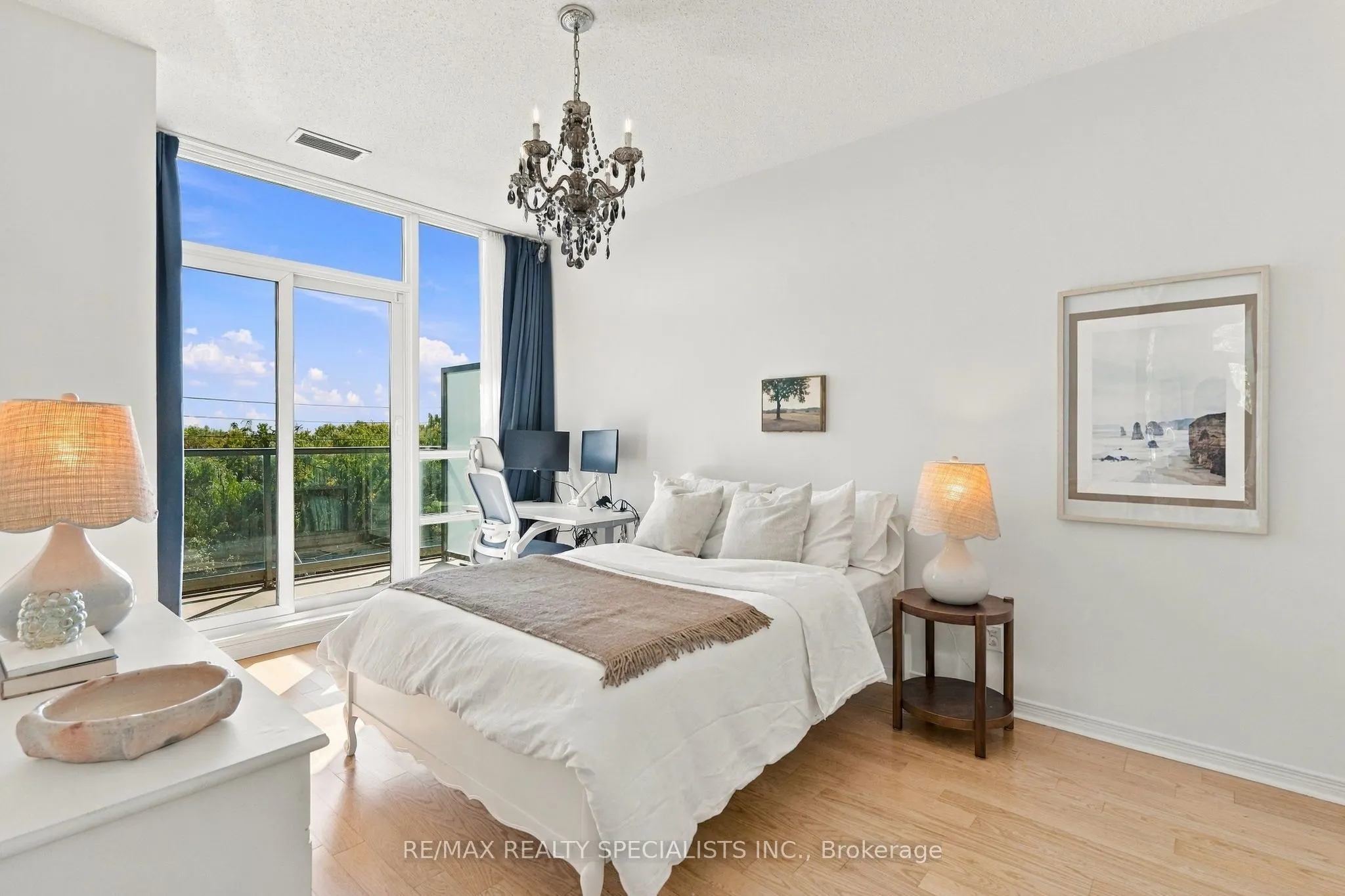 2230 Lake Shore Boulevard W #308