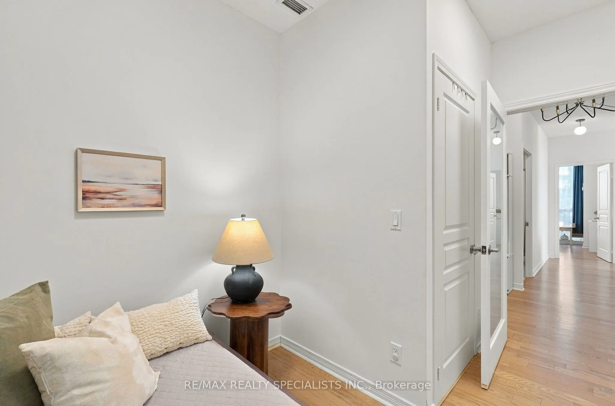 2230 Lake Shore Boulevard W #308