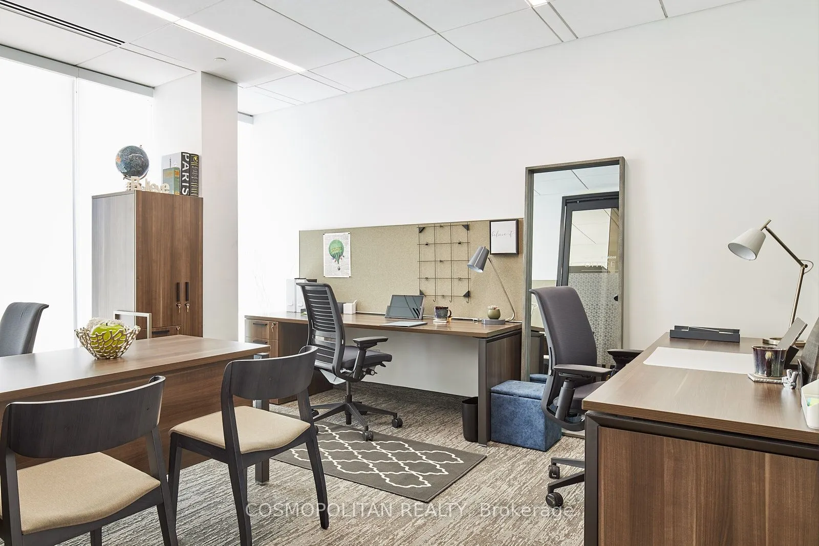 1460 The Queensway Avenue #210