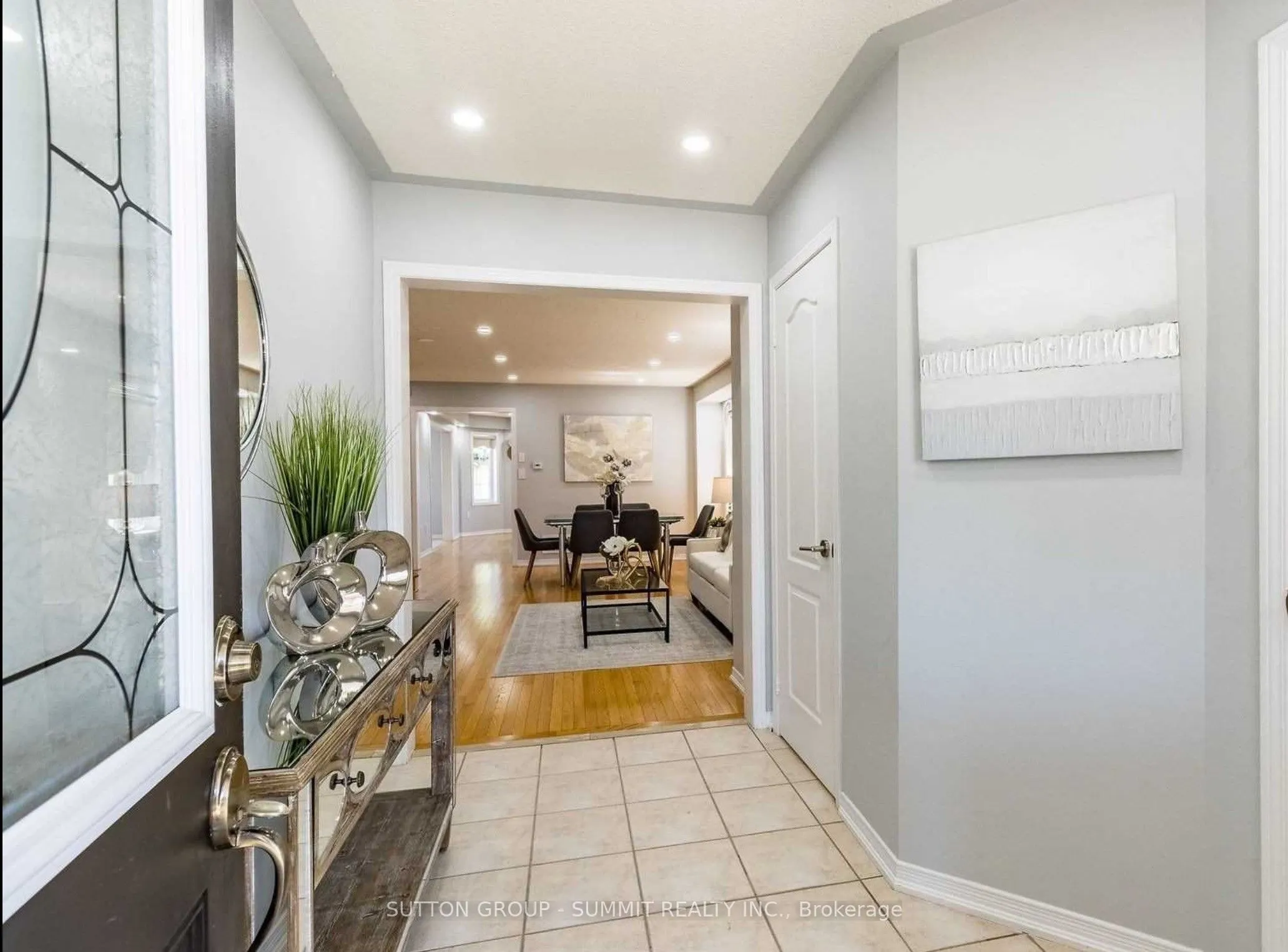 17 River Heights Drive