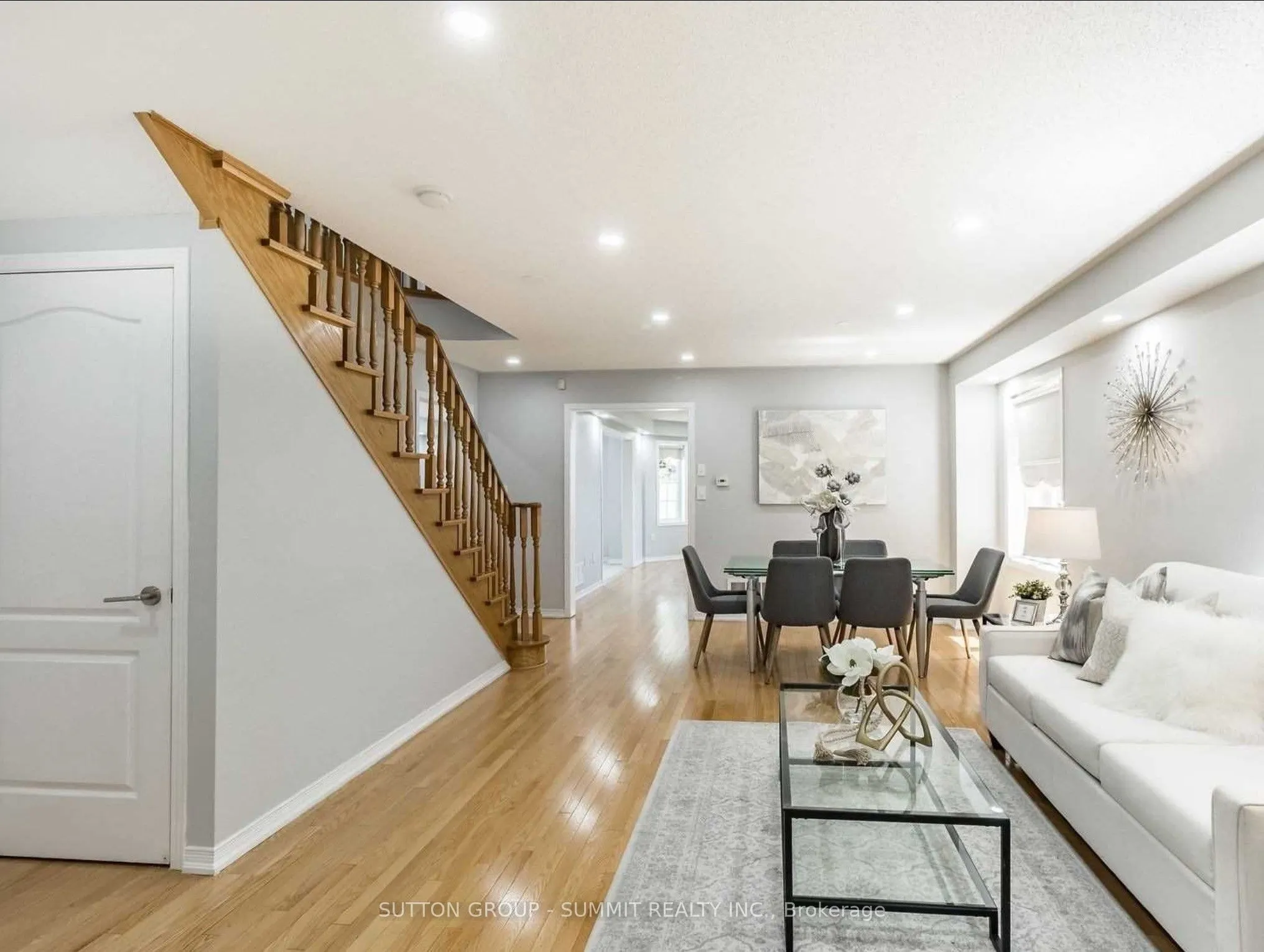 17 River Heights Drive