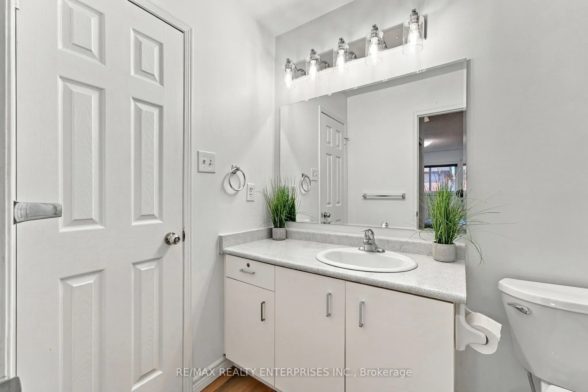 5958 Greensboro Drive #82