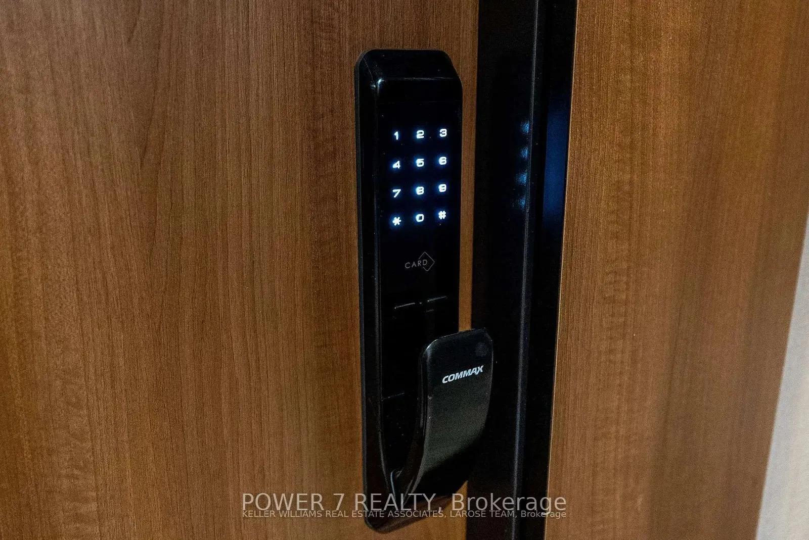 21 Park Street E #1001