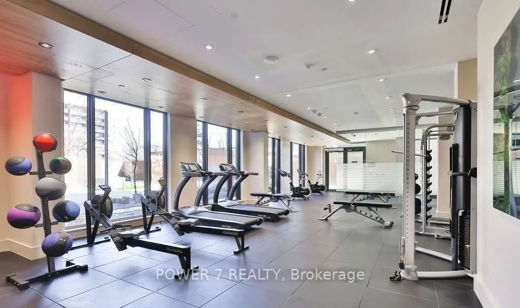 21 Park Street E #1001