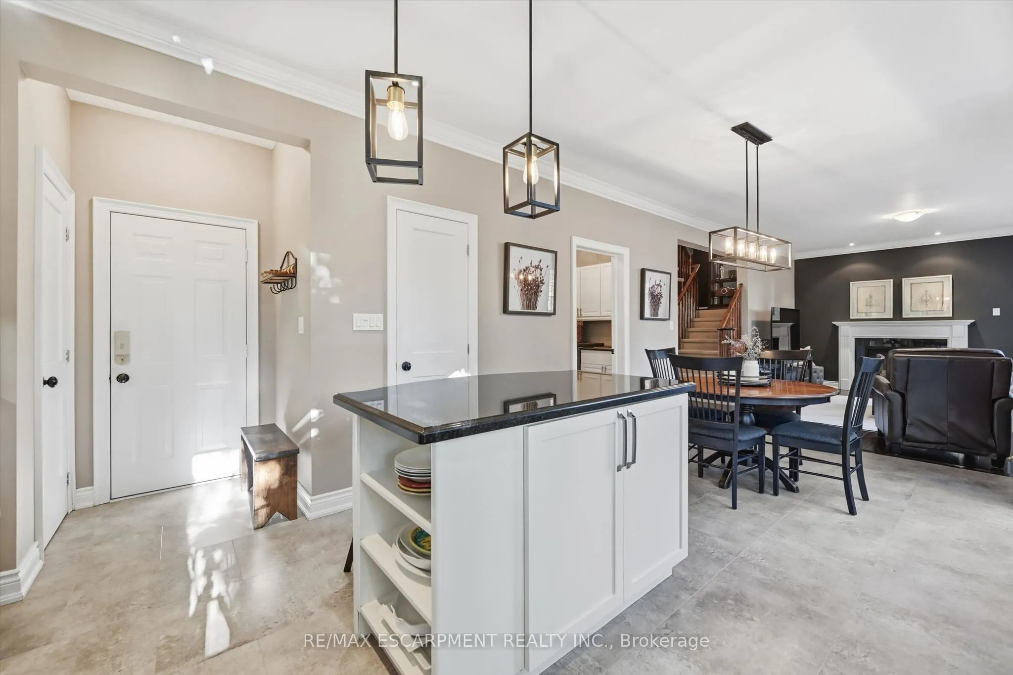 1367 McGuffin Gate