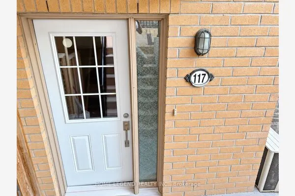 7 Foundry Avenue #117
