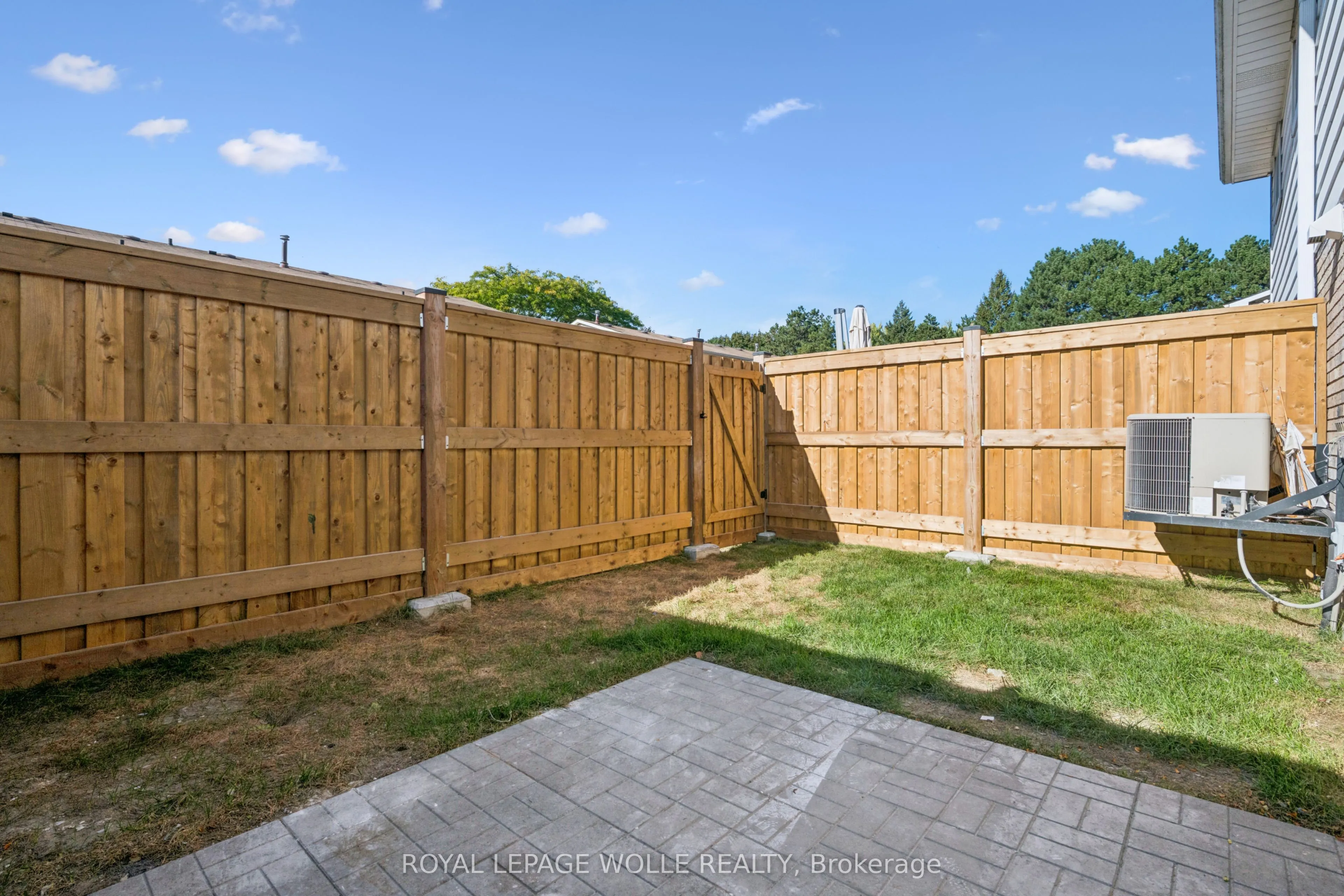 5475 Lakeshore Road #107