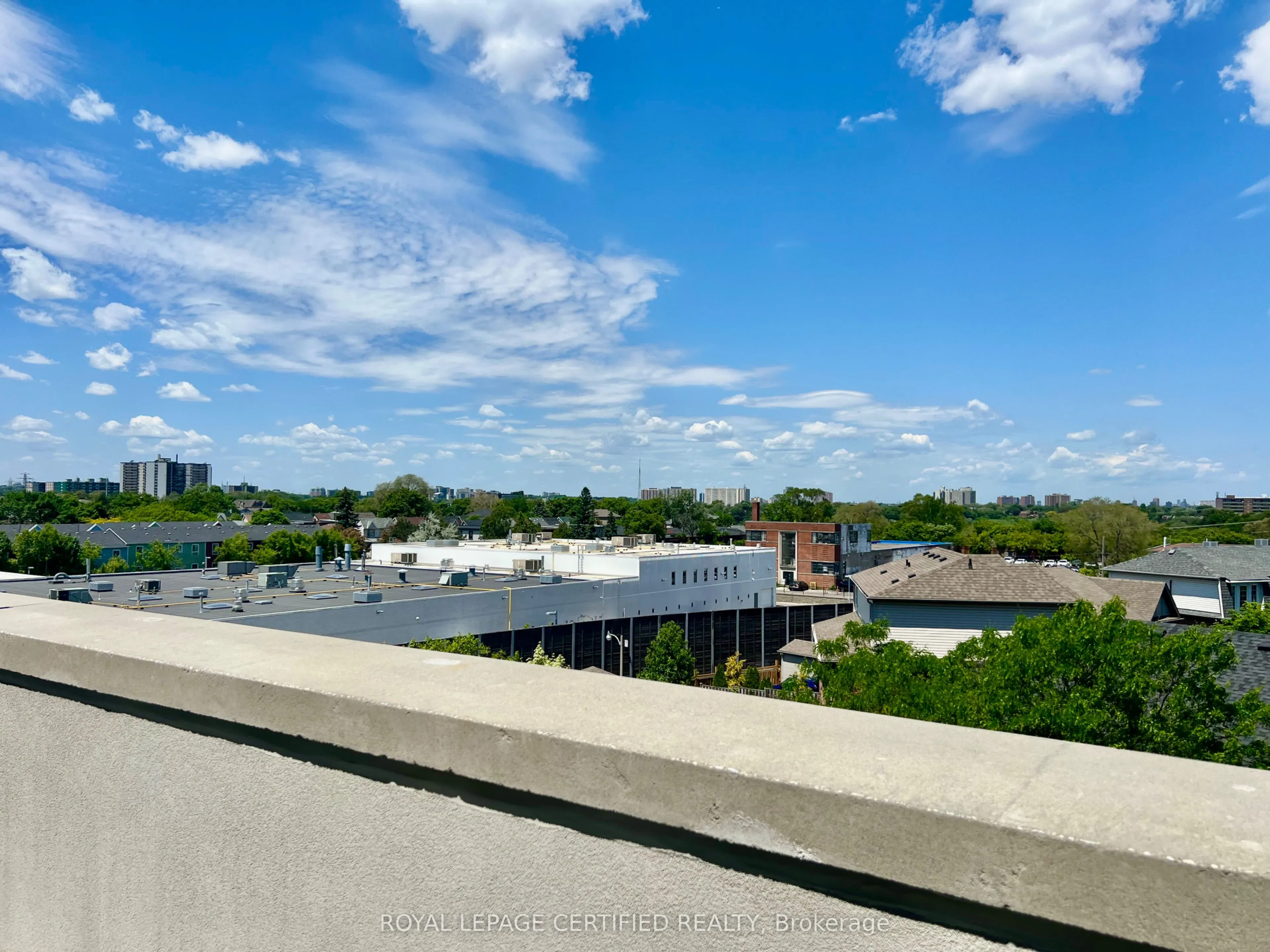 2300 St. Clair Avenue W #522