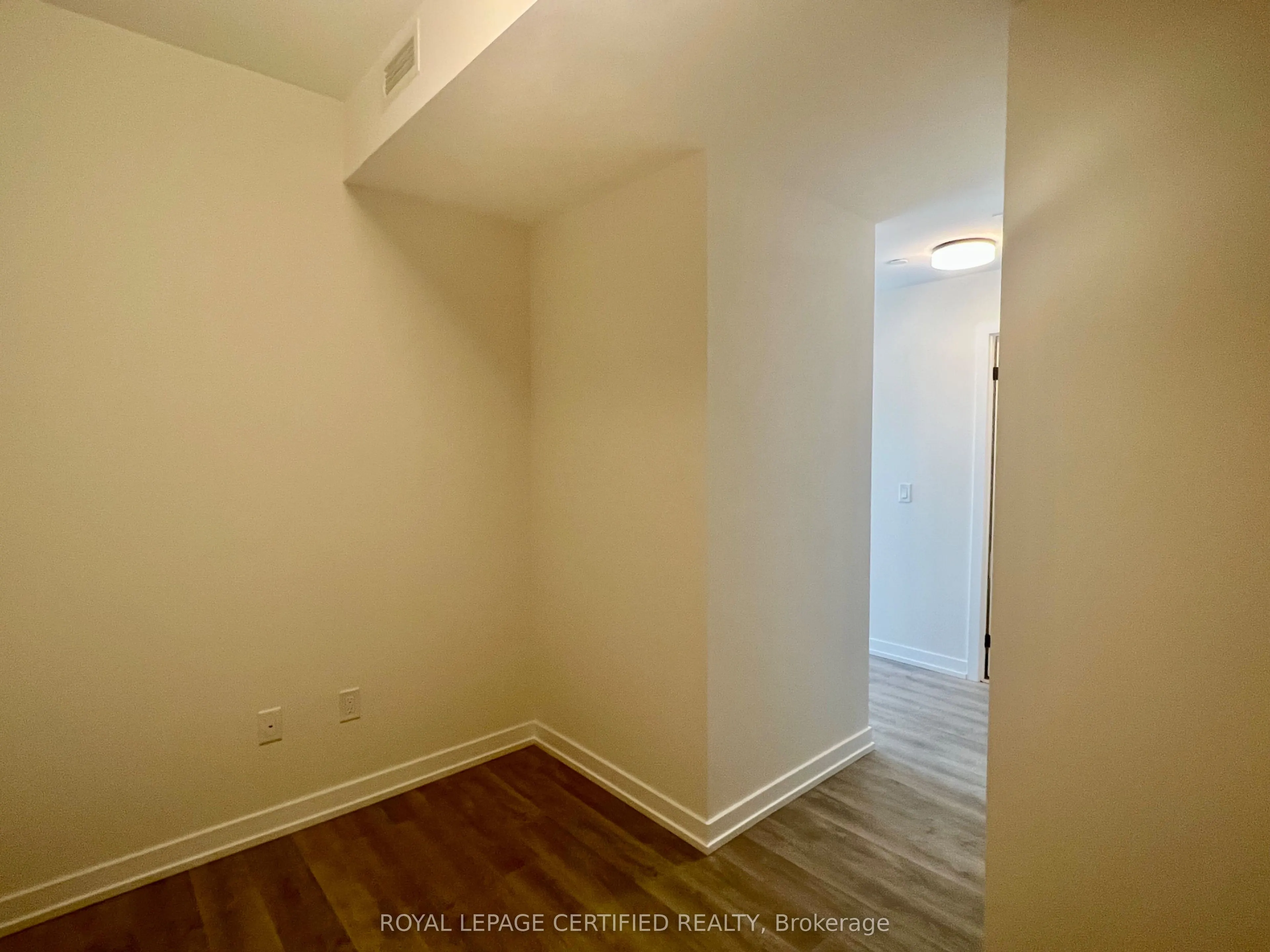 2300 St. Clair Avenue W #522