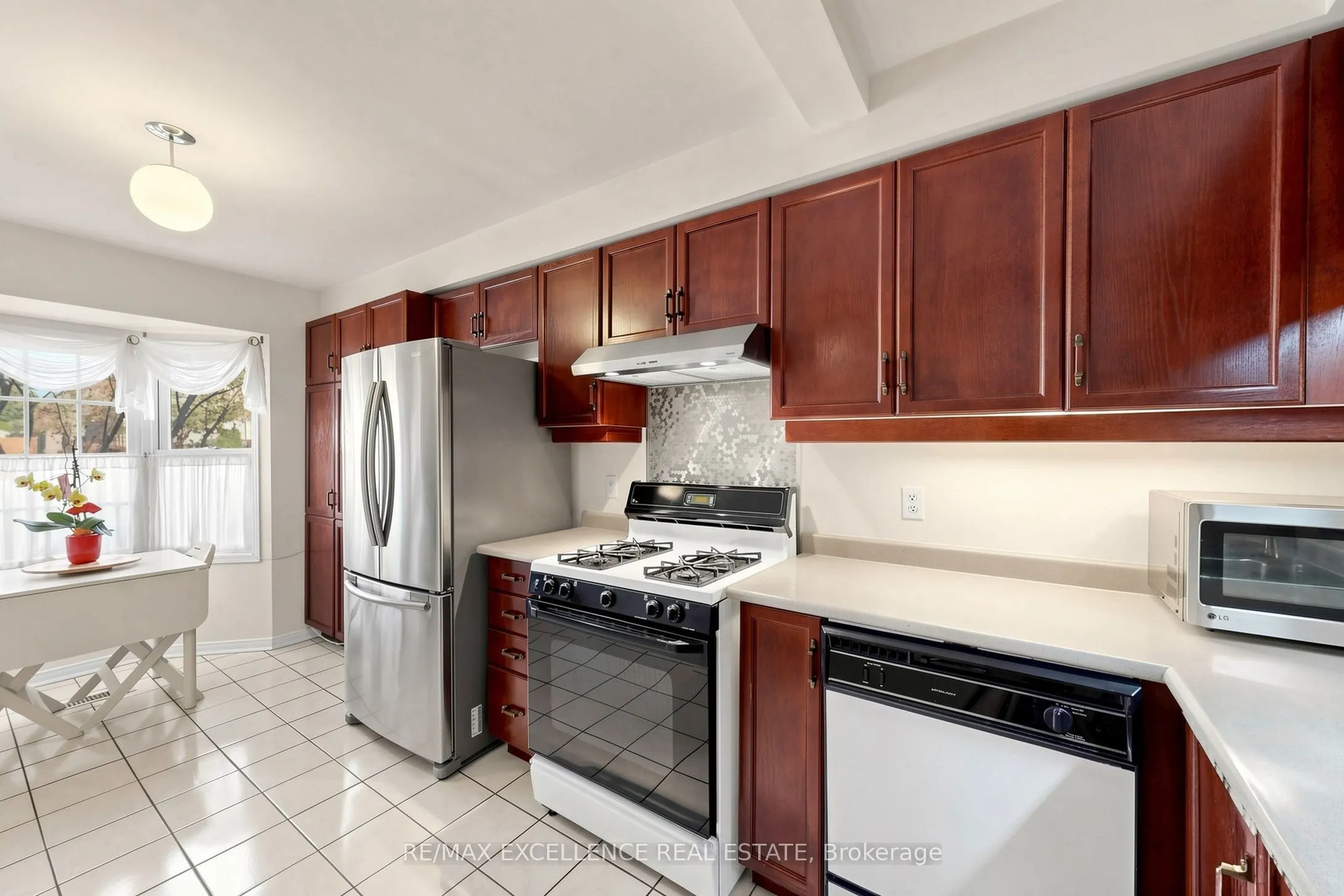 72 Desert Sand Drive