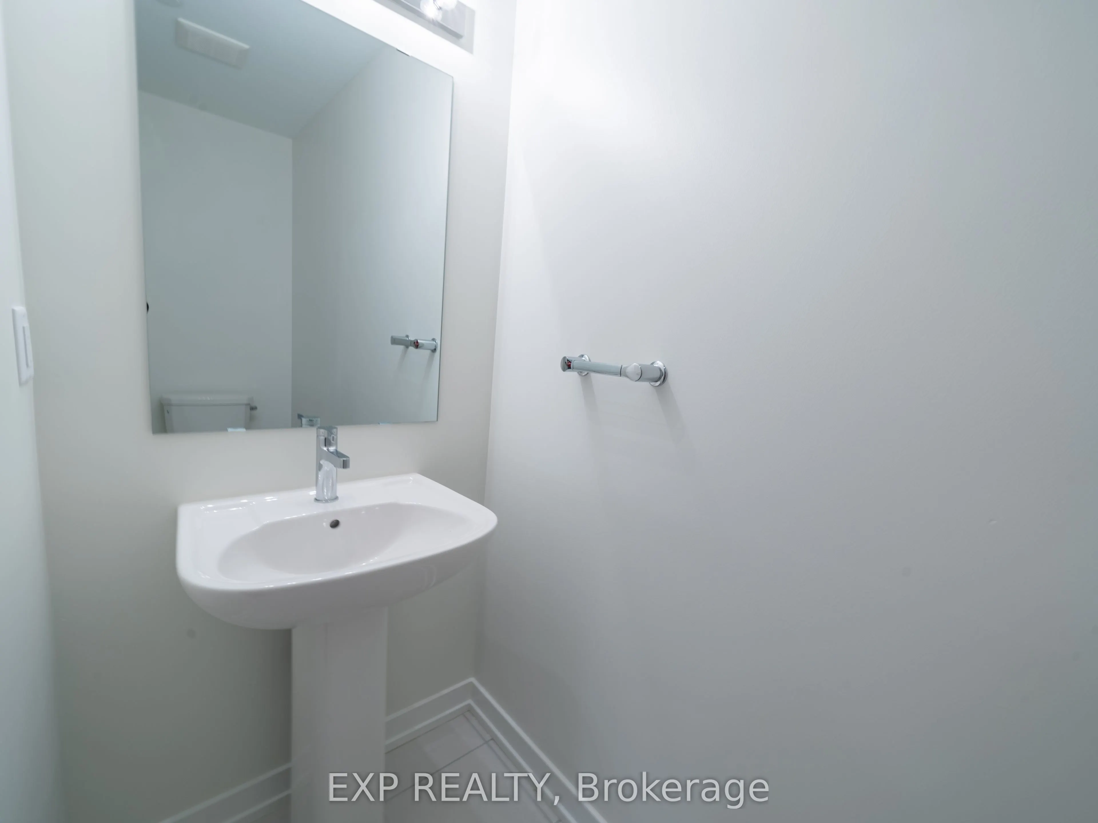 3566 Colonial Drive #19