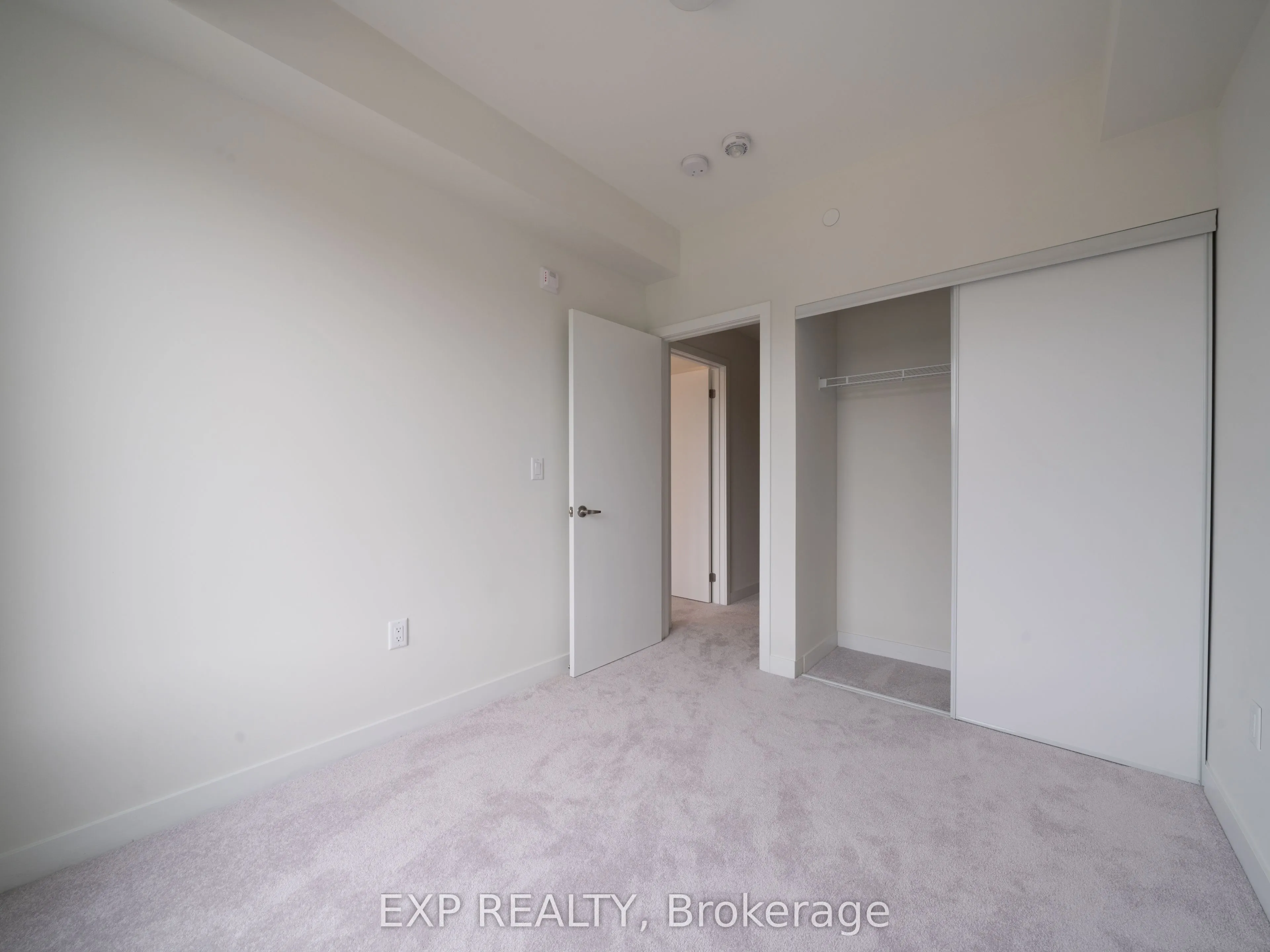 3566 Colonial Drive #19