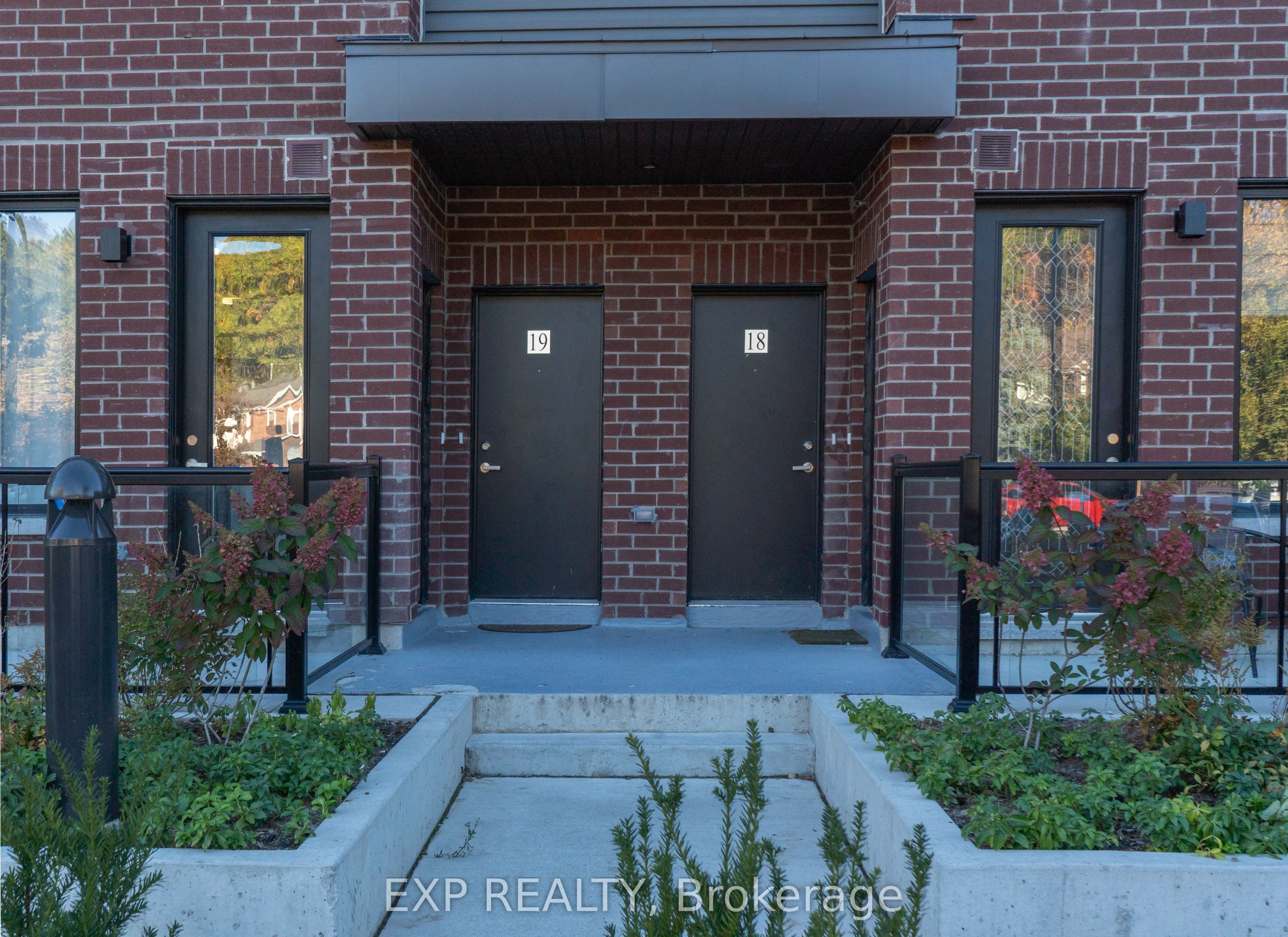 3566 Colonial Drive #19