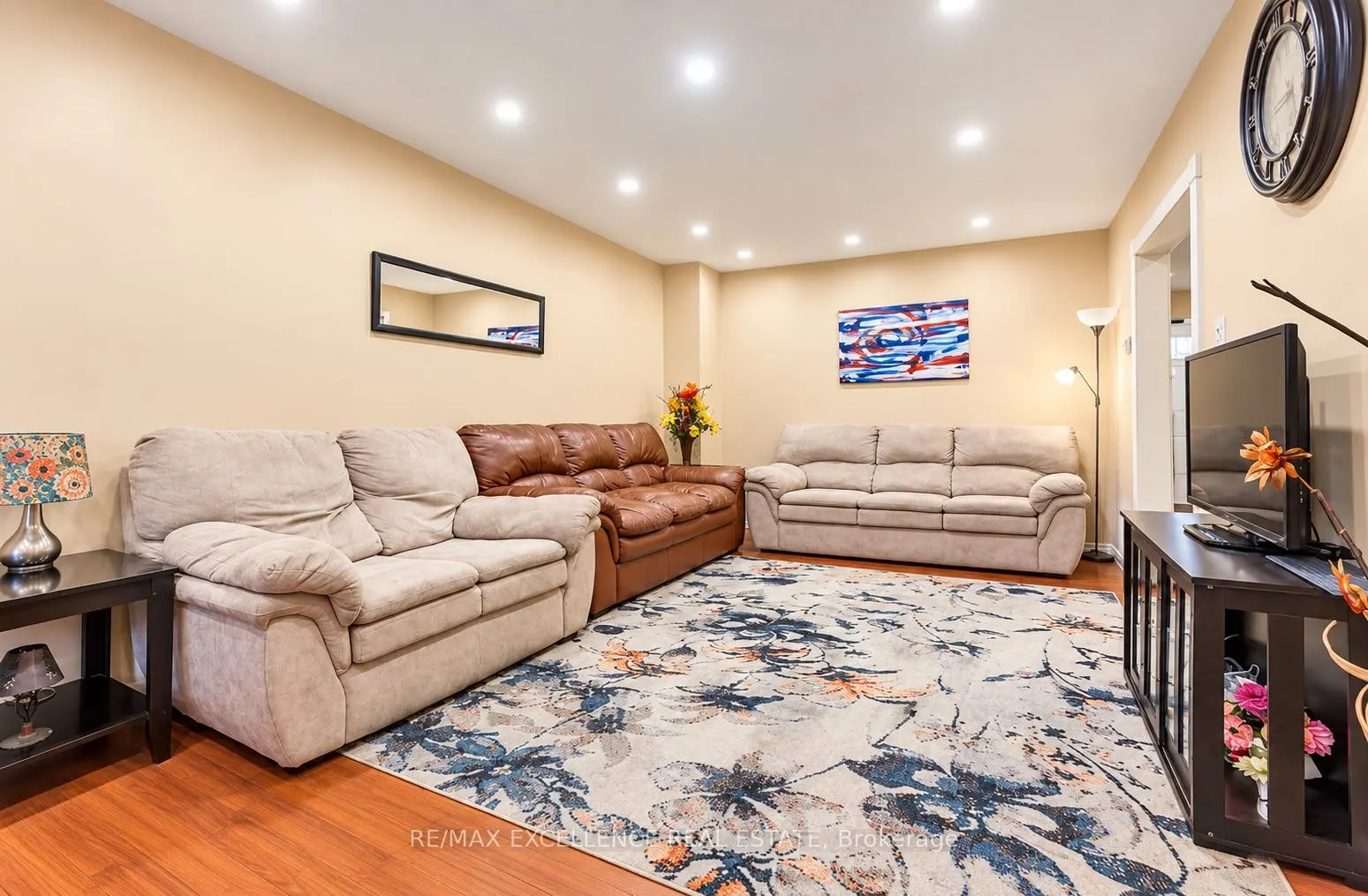 88 Fleetwood Crescent #117