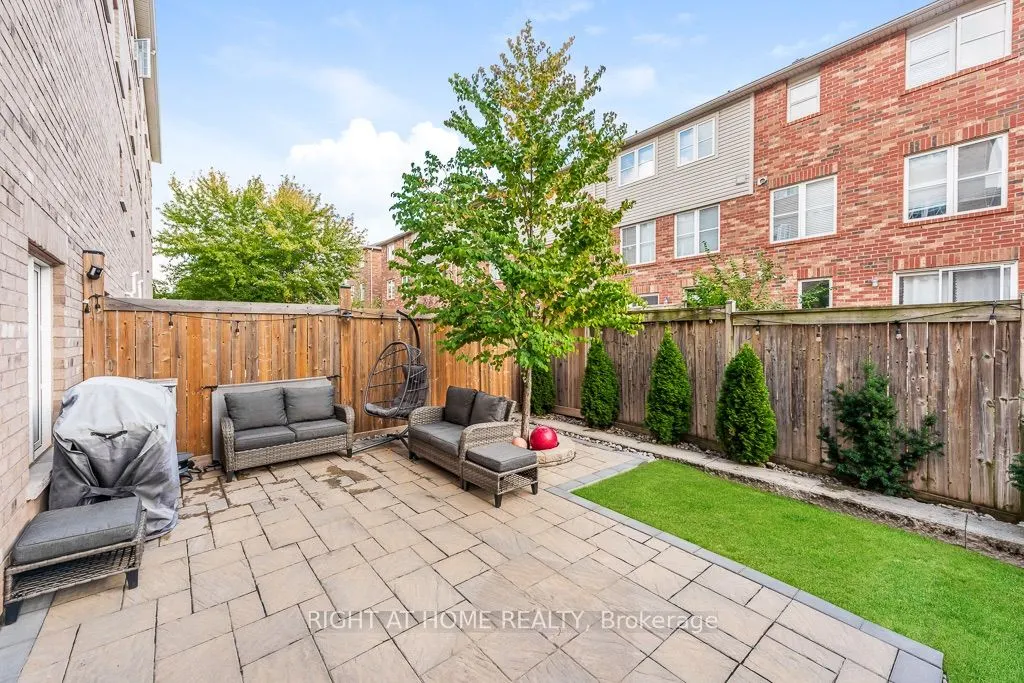 2280 Baronwood Drive S #95