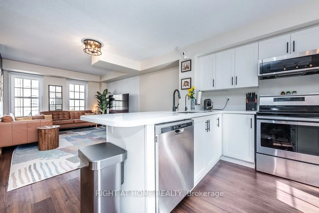 2280 Baronwood Drive S #95