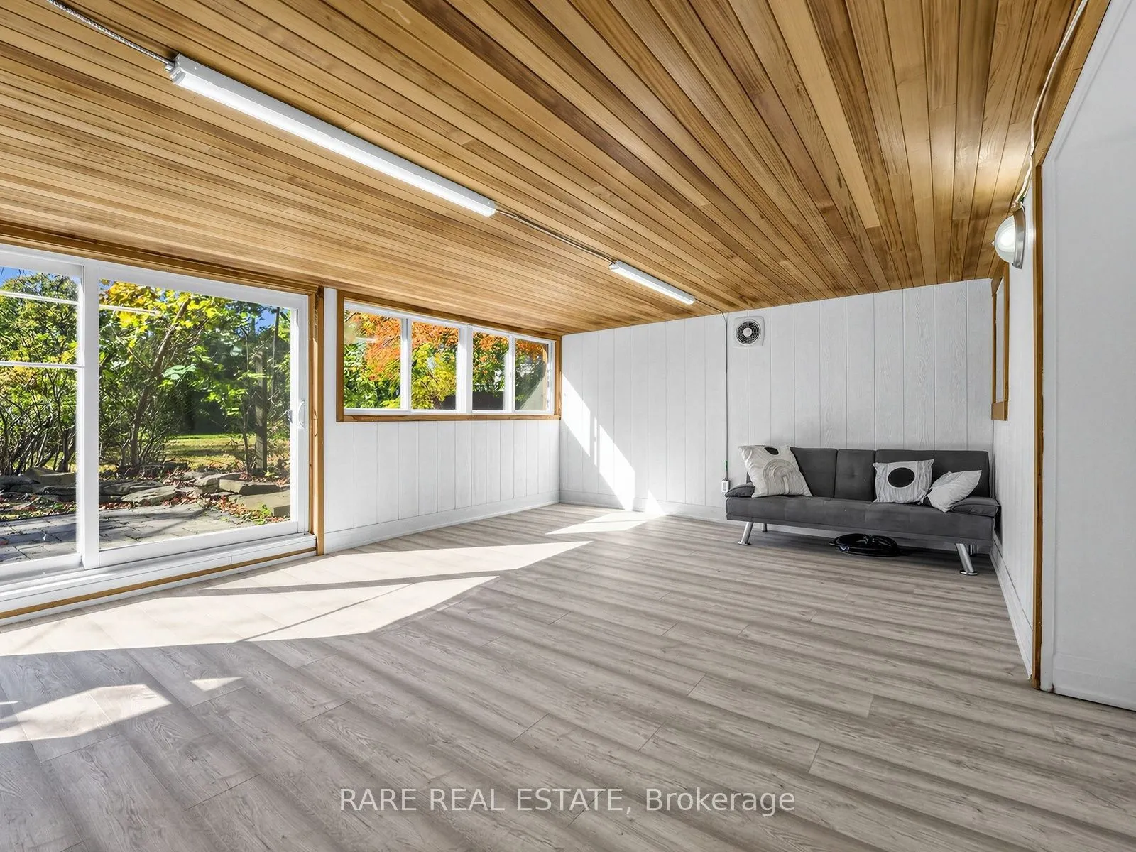 204 Sandbrook Road